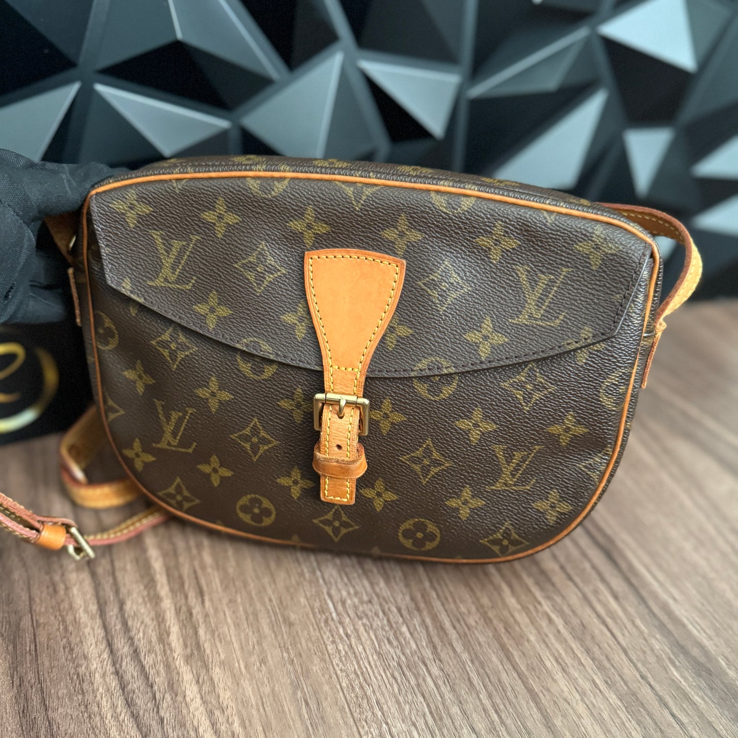 Louis Vuitton Jeune Fille MM