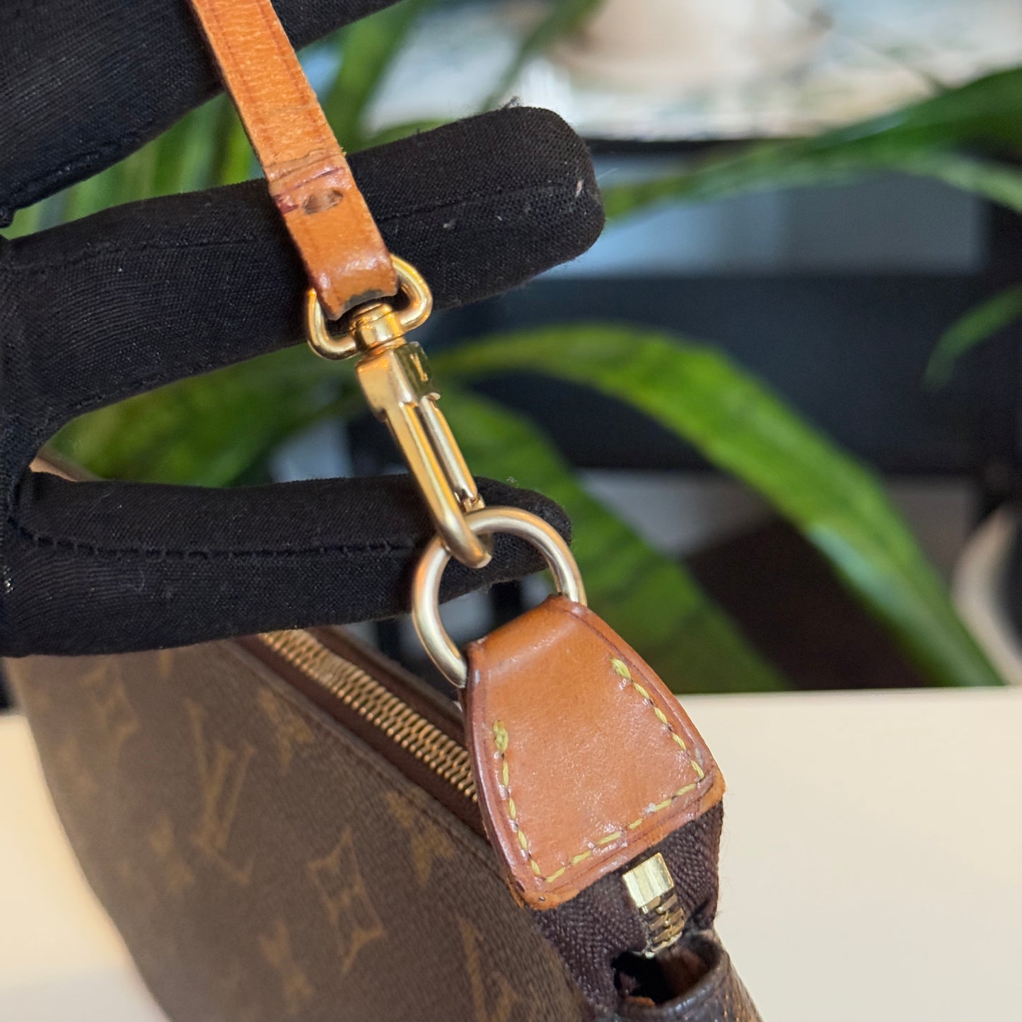 Louis Vuitton Pochette Accessoires w/ long vachetta strap