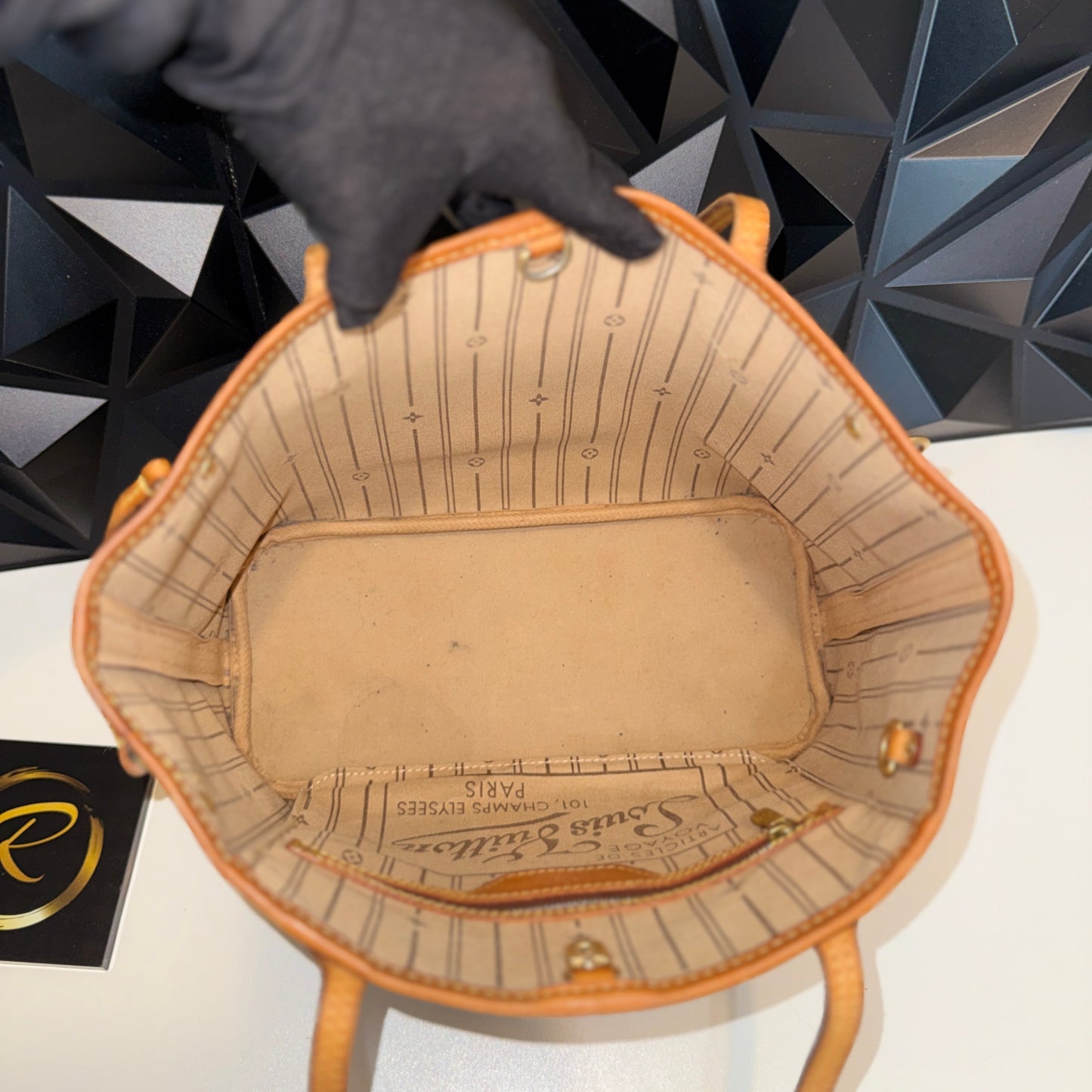 Louis Vuitton Neverfull PM