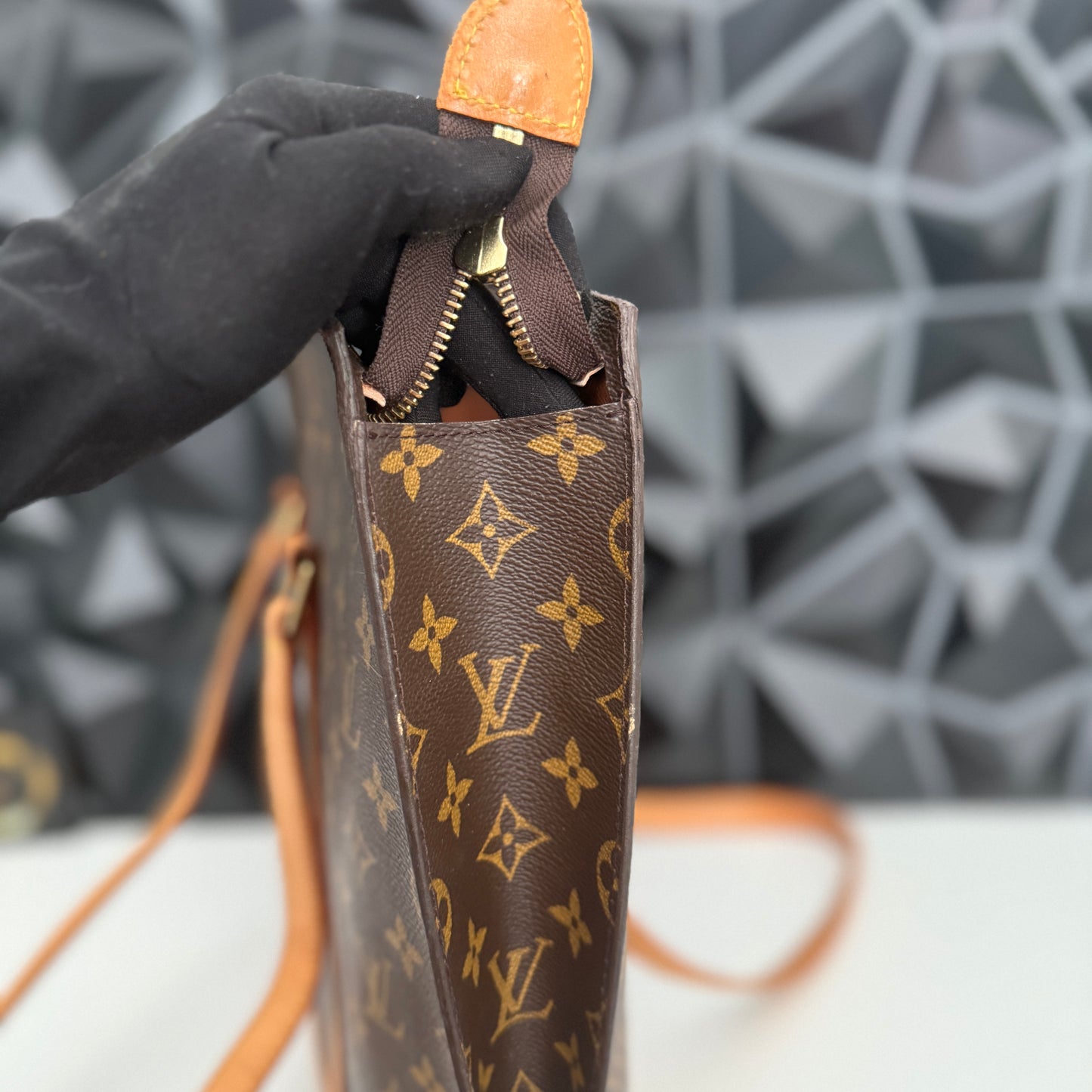 Louis Vuitton Babylone Tote