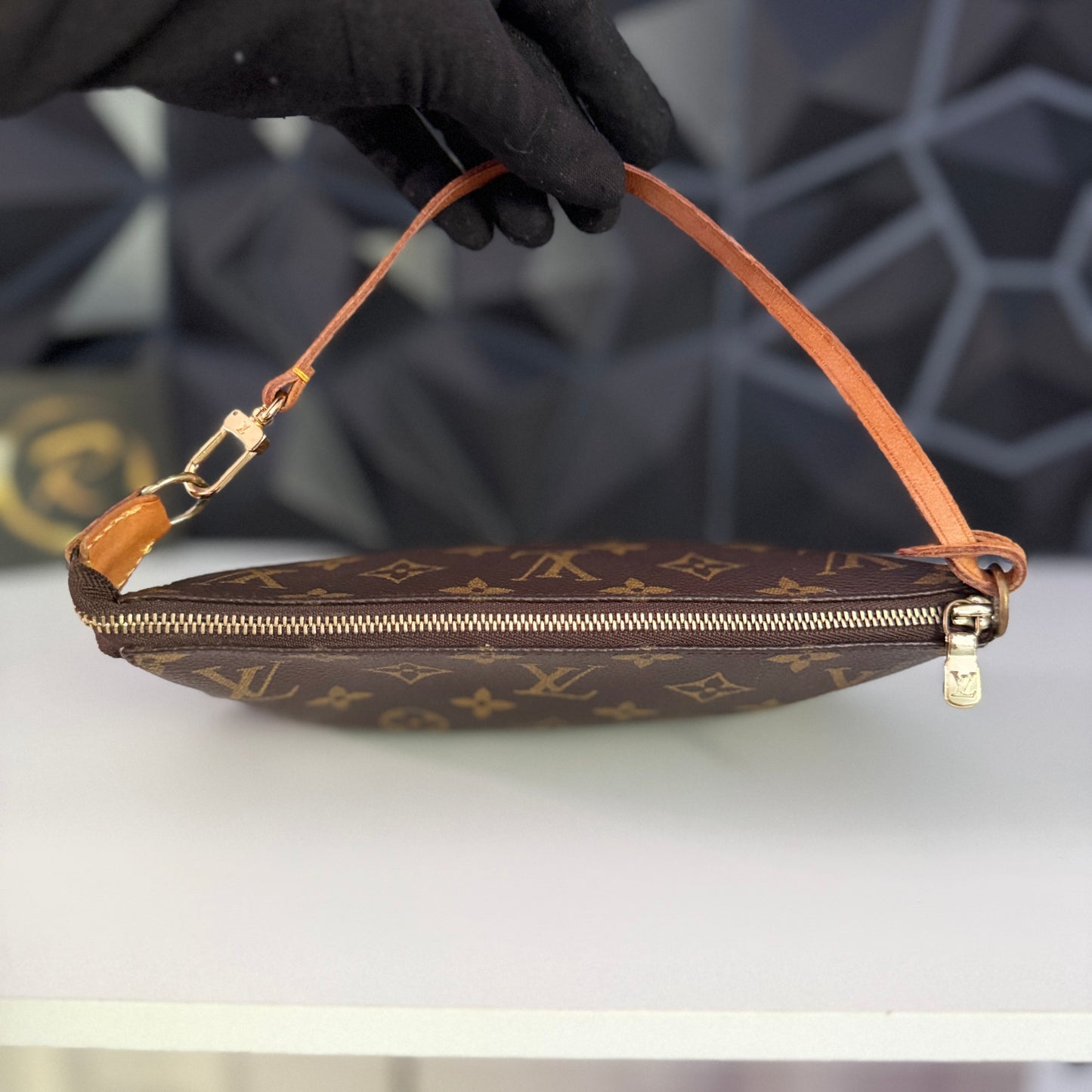 Louis Vuitton Pochette Accessoires