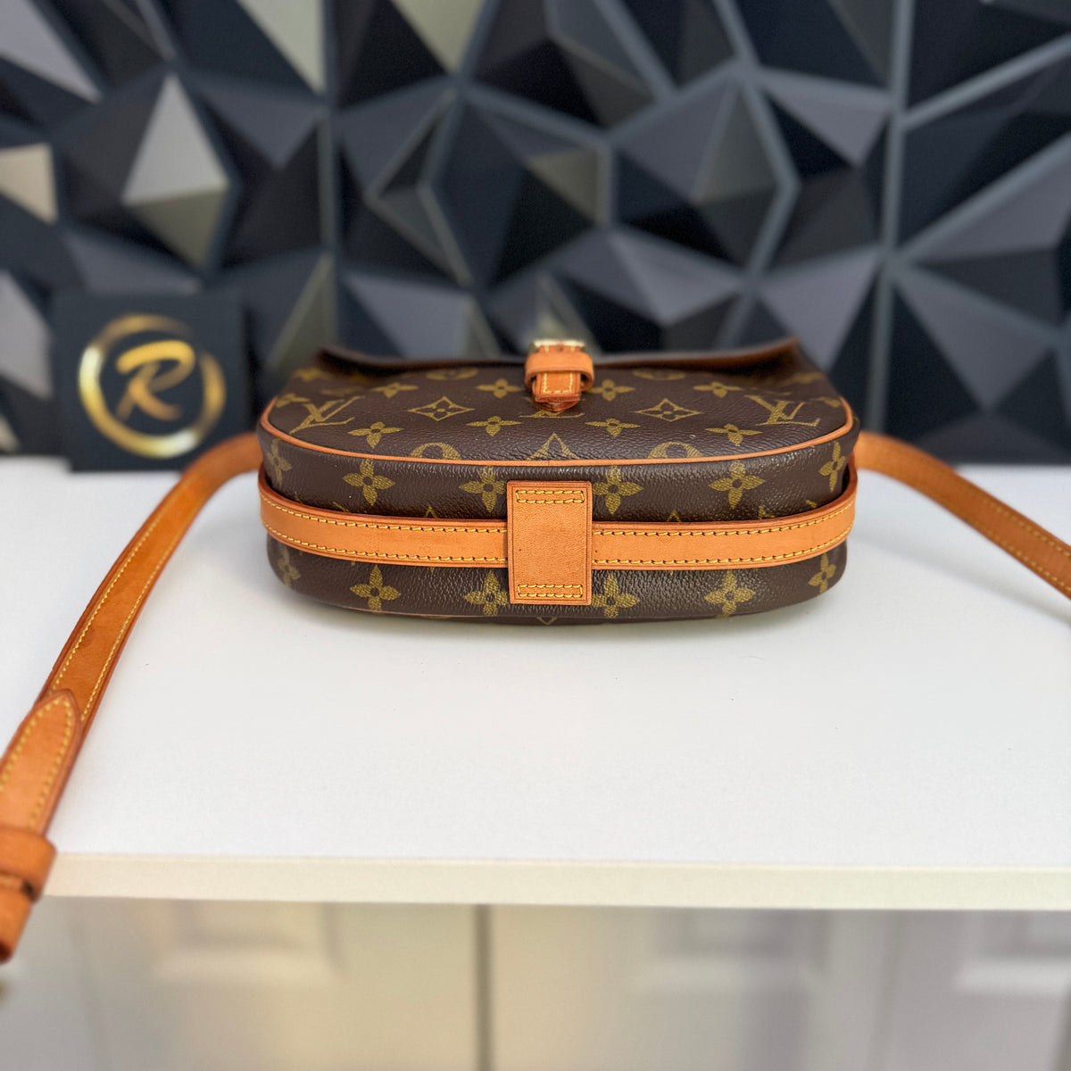 Louis Vuitton Jeune Fille PM