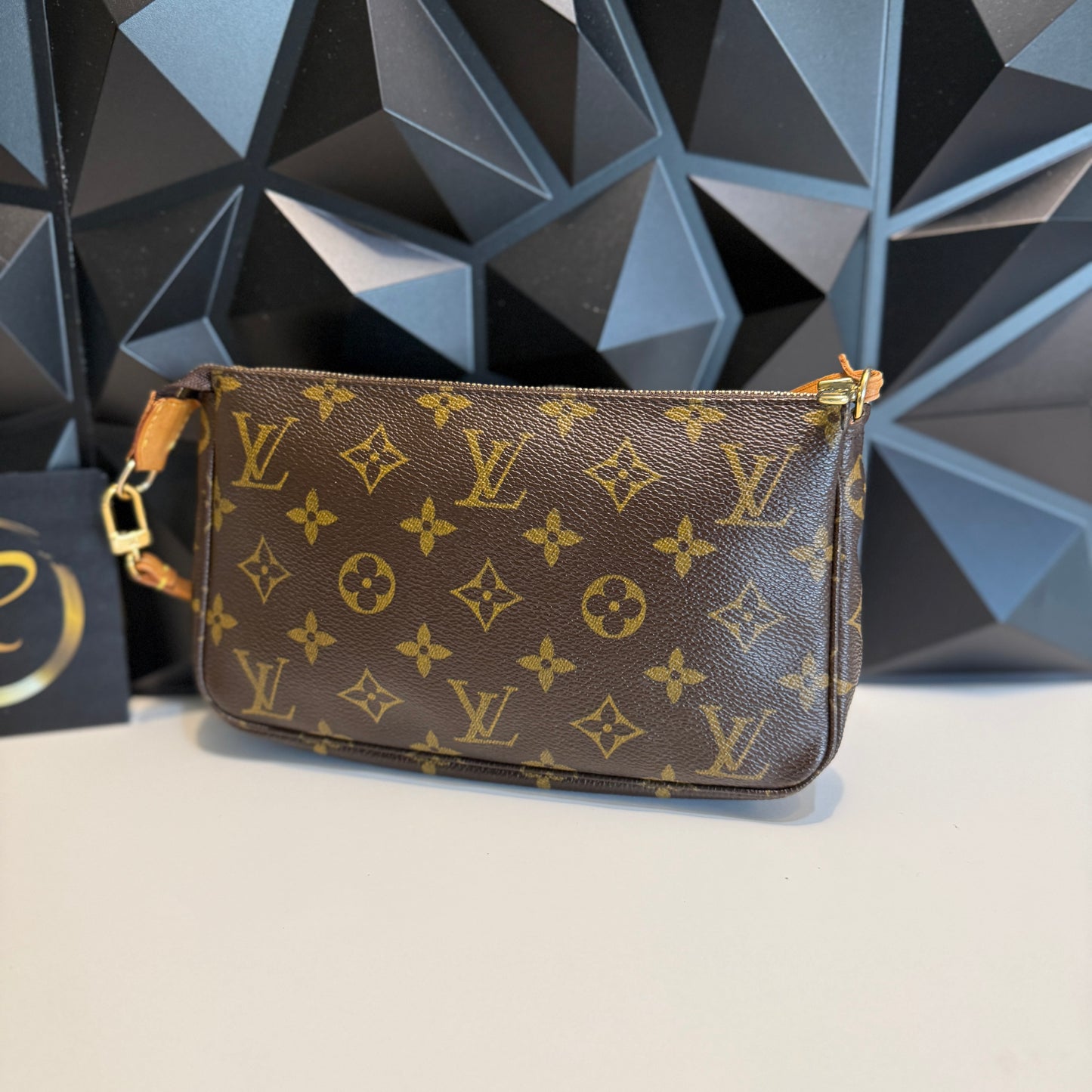 Louis Vuitton Pochette Accessoires SD1022
