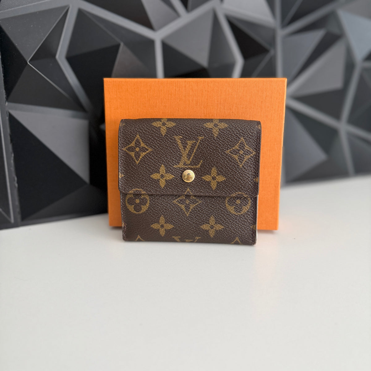 Limited Edition Louis Vuitton Fleuri Collection Elise Compact Wallet