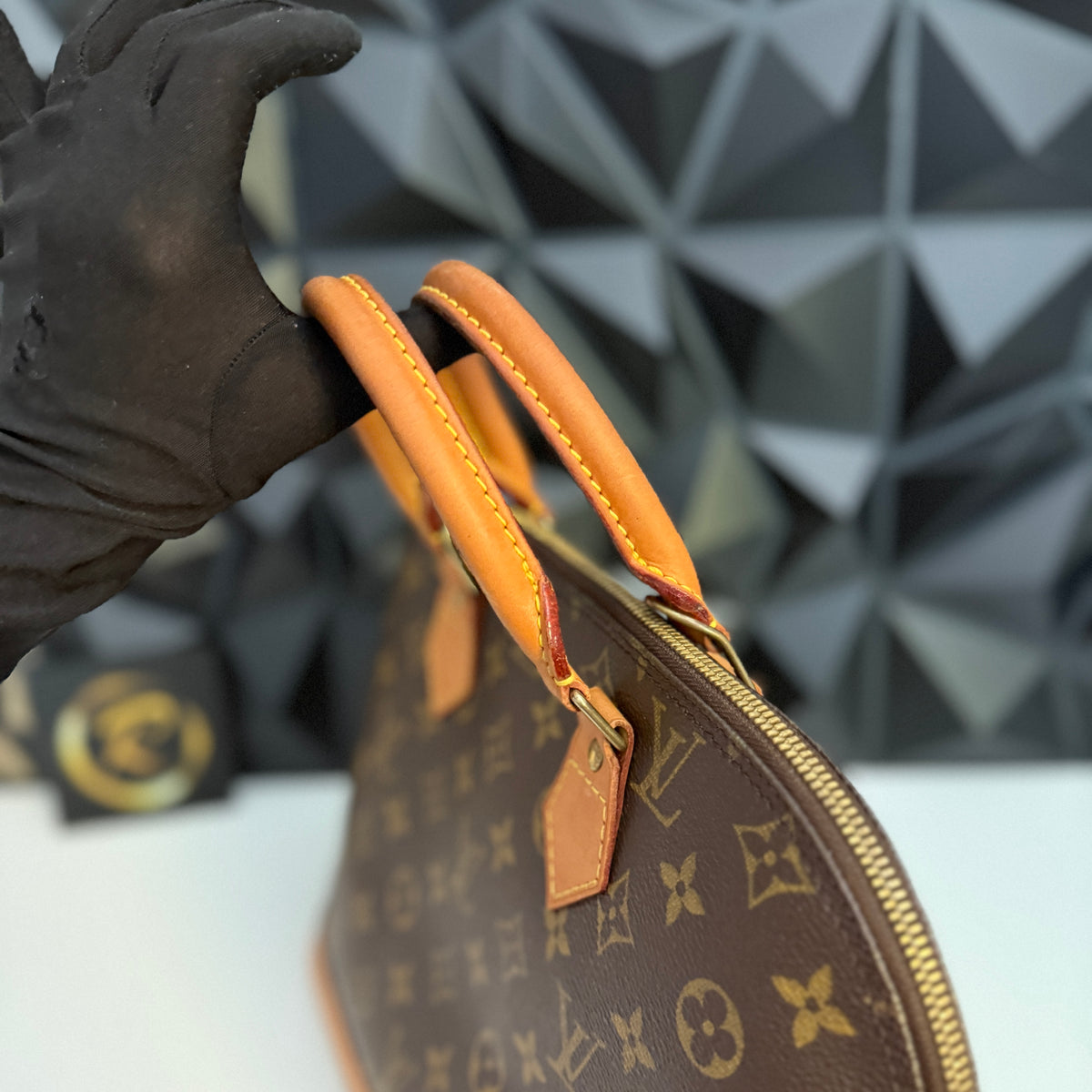 Louis Vuitton Alma PM
