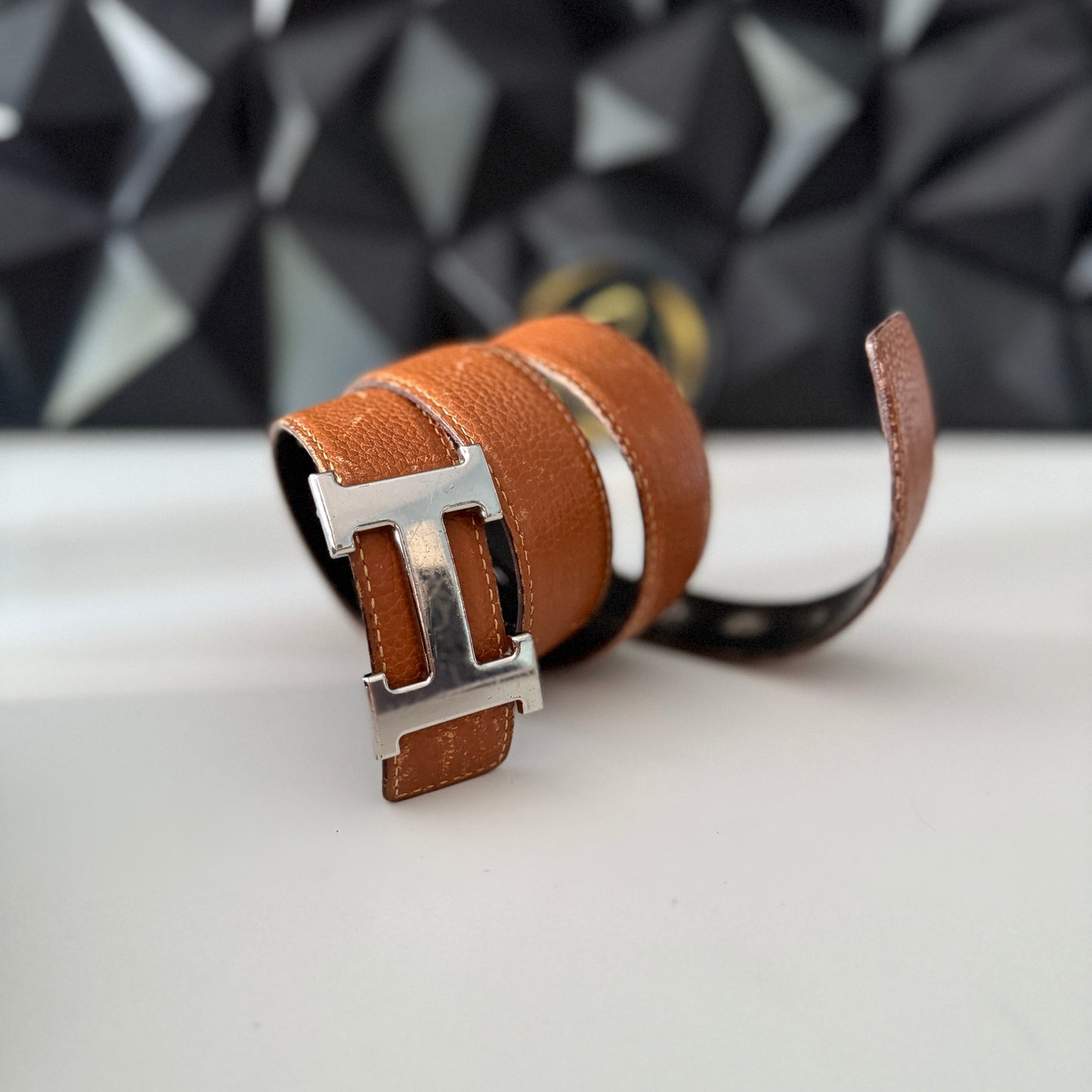 Hermès Constance H belt, reversible in black and tan