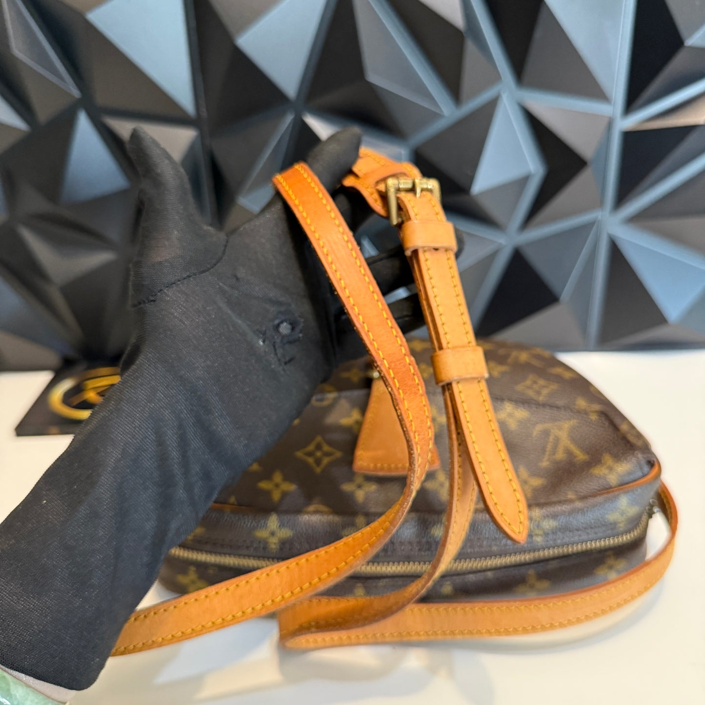 Louis Vuitton Jeune Fille MM MI873