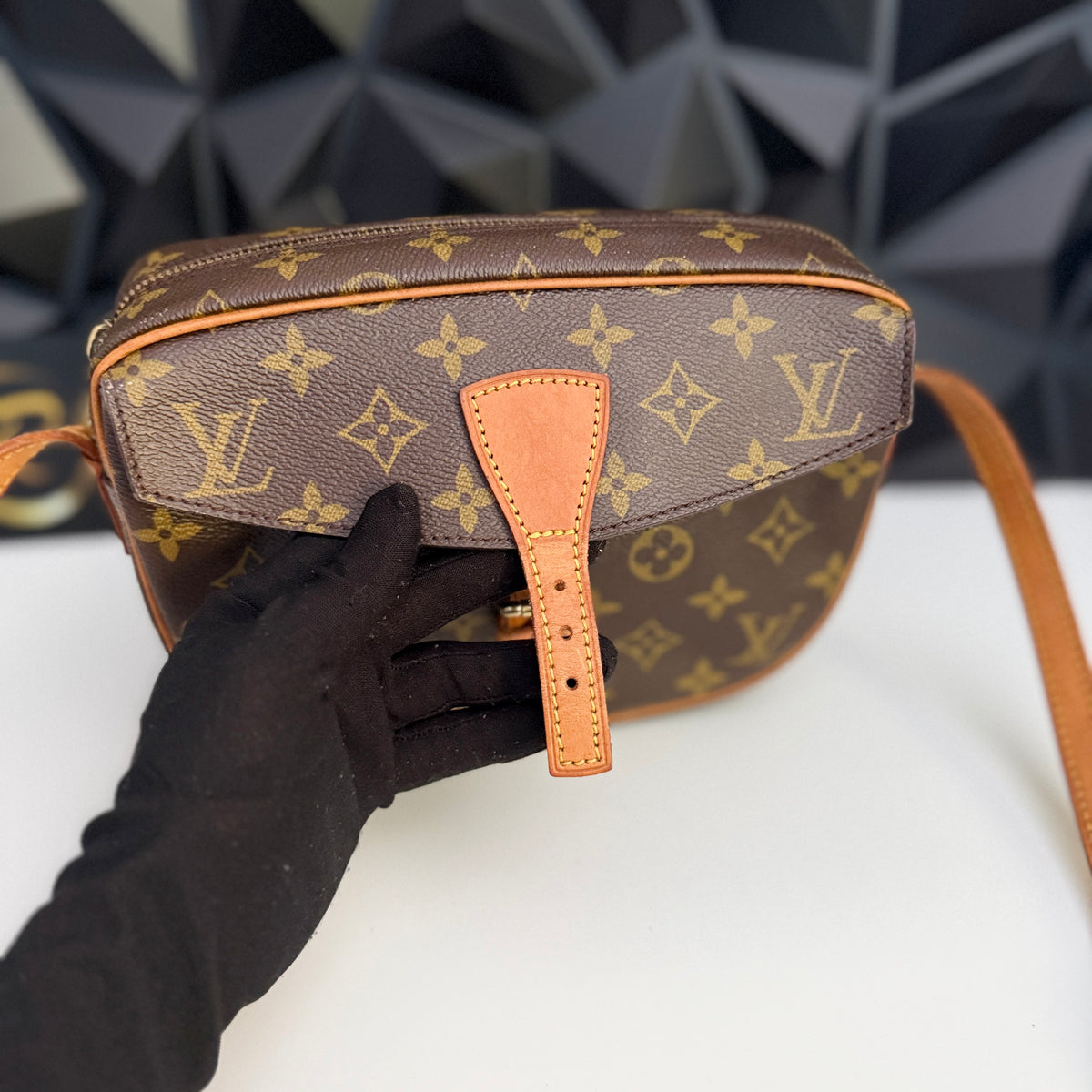 Louis Vuitton Jeune Fille PM