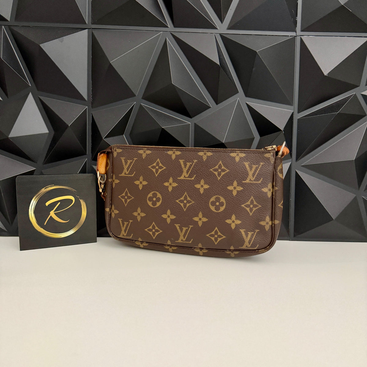 Louis Vuitton Pochette Accessoires