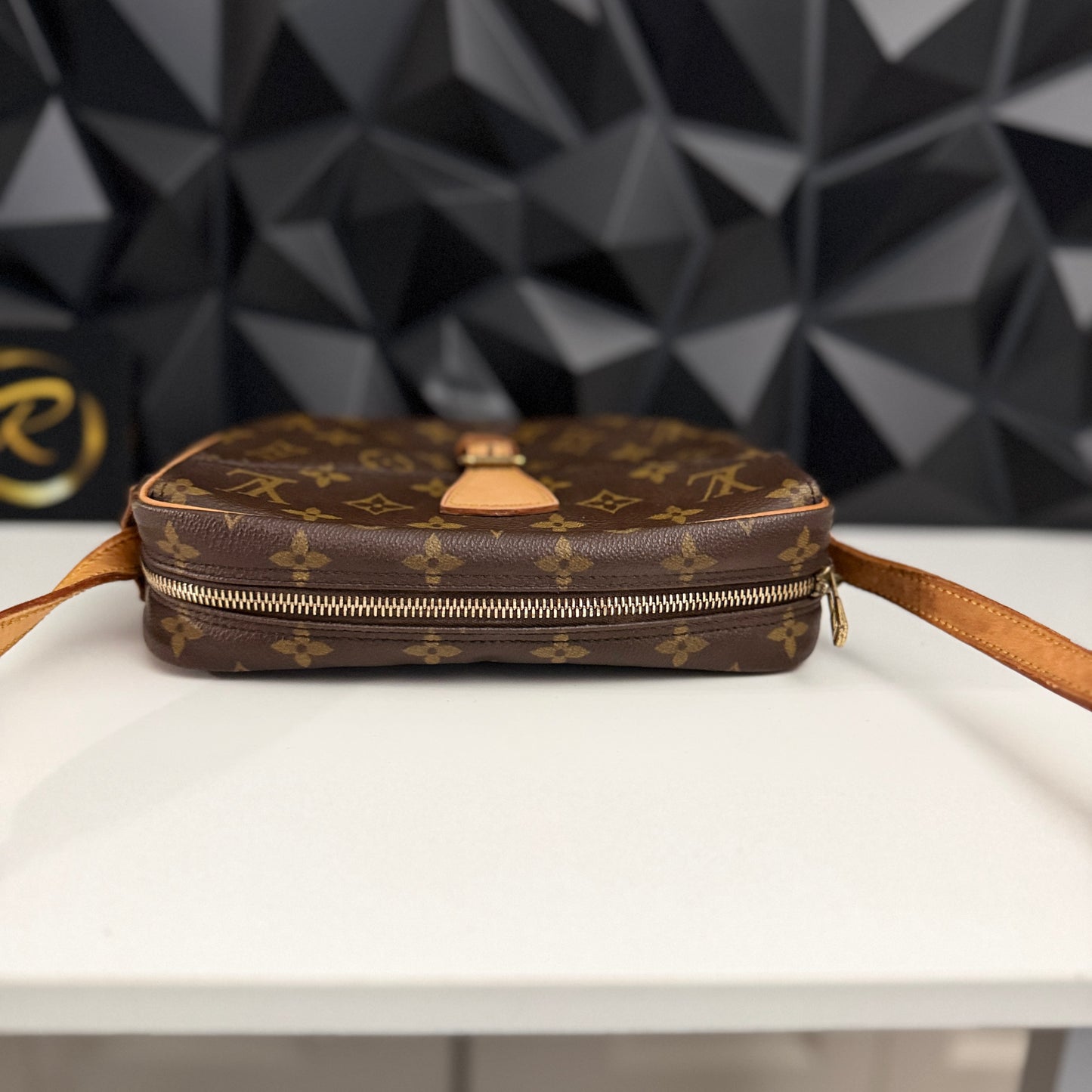 Louis Vuitton Jeune Fille PM