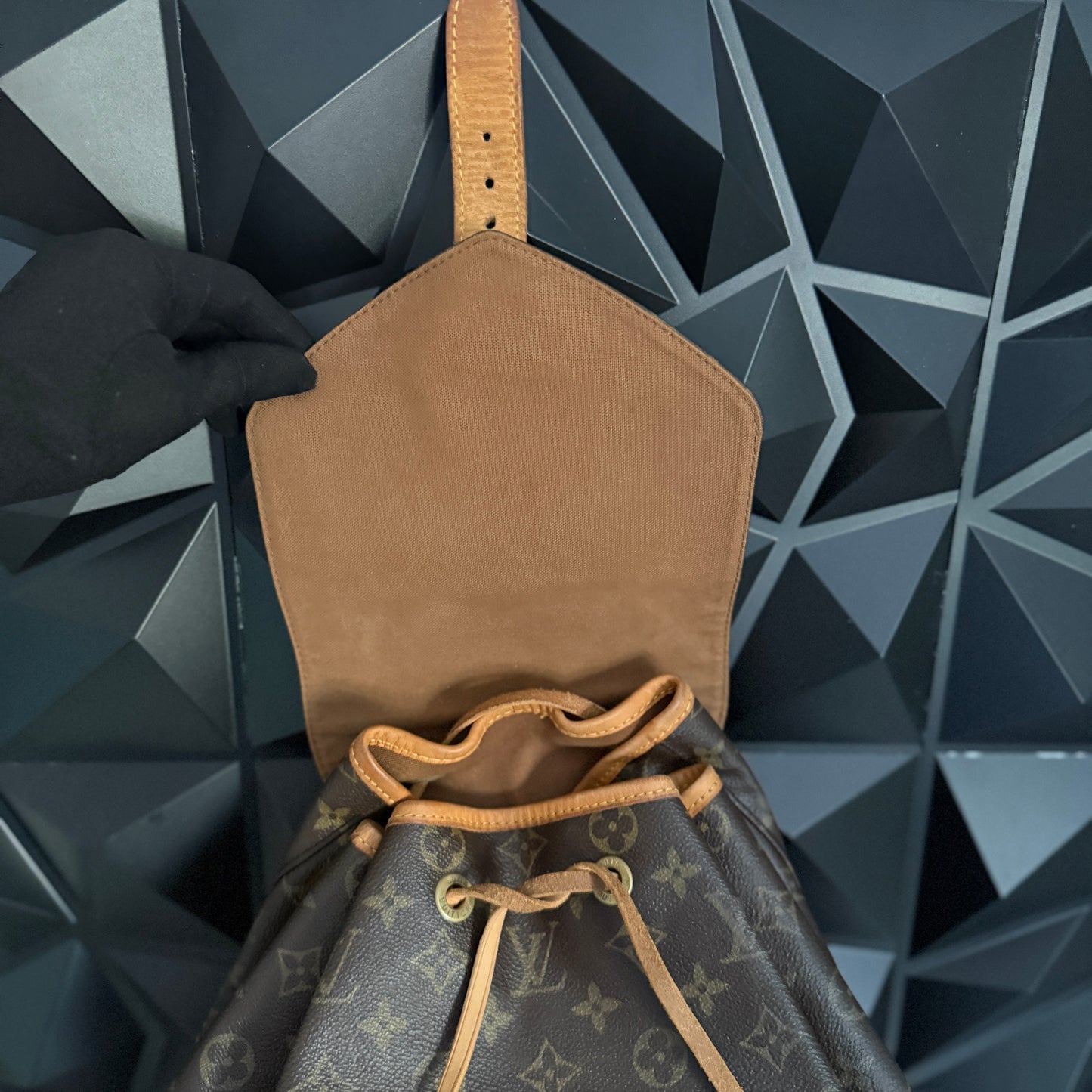 Louis Vuitton Montsouris GM