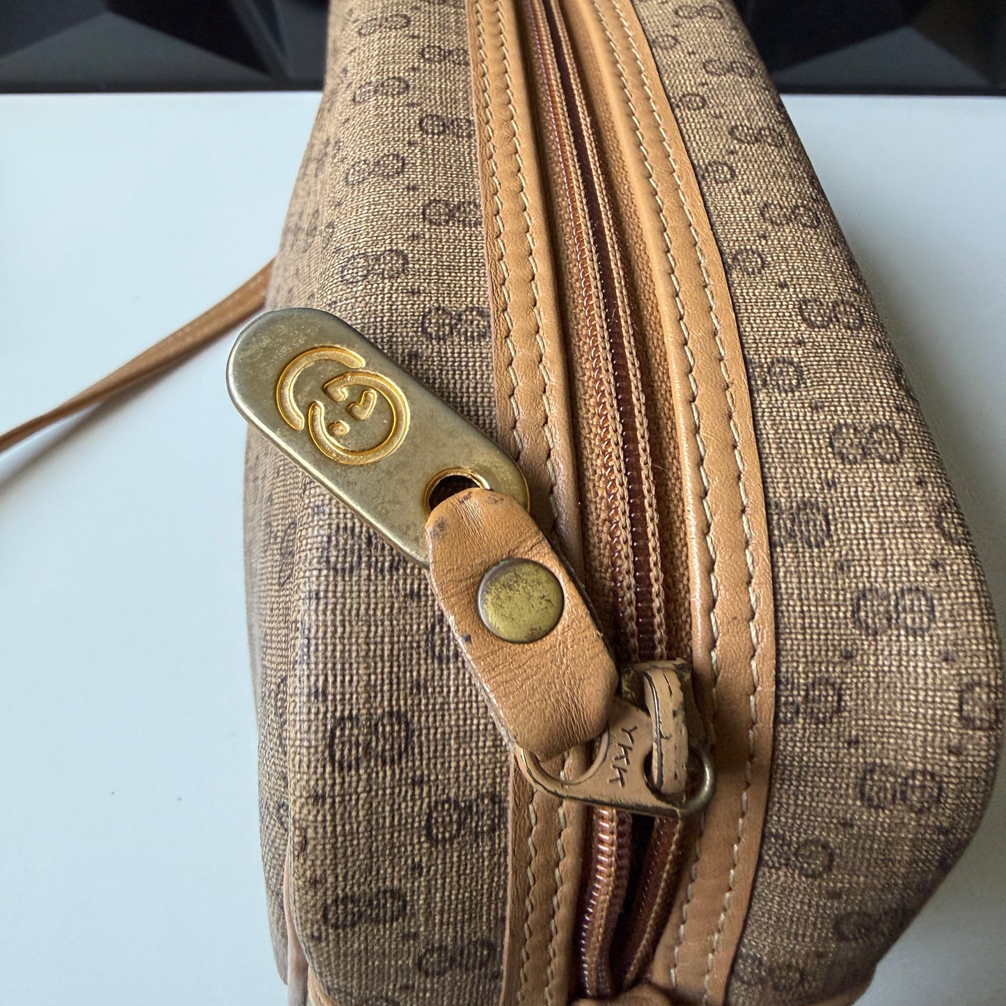 Vintage Gucci Shoulder Bag