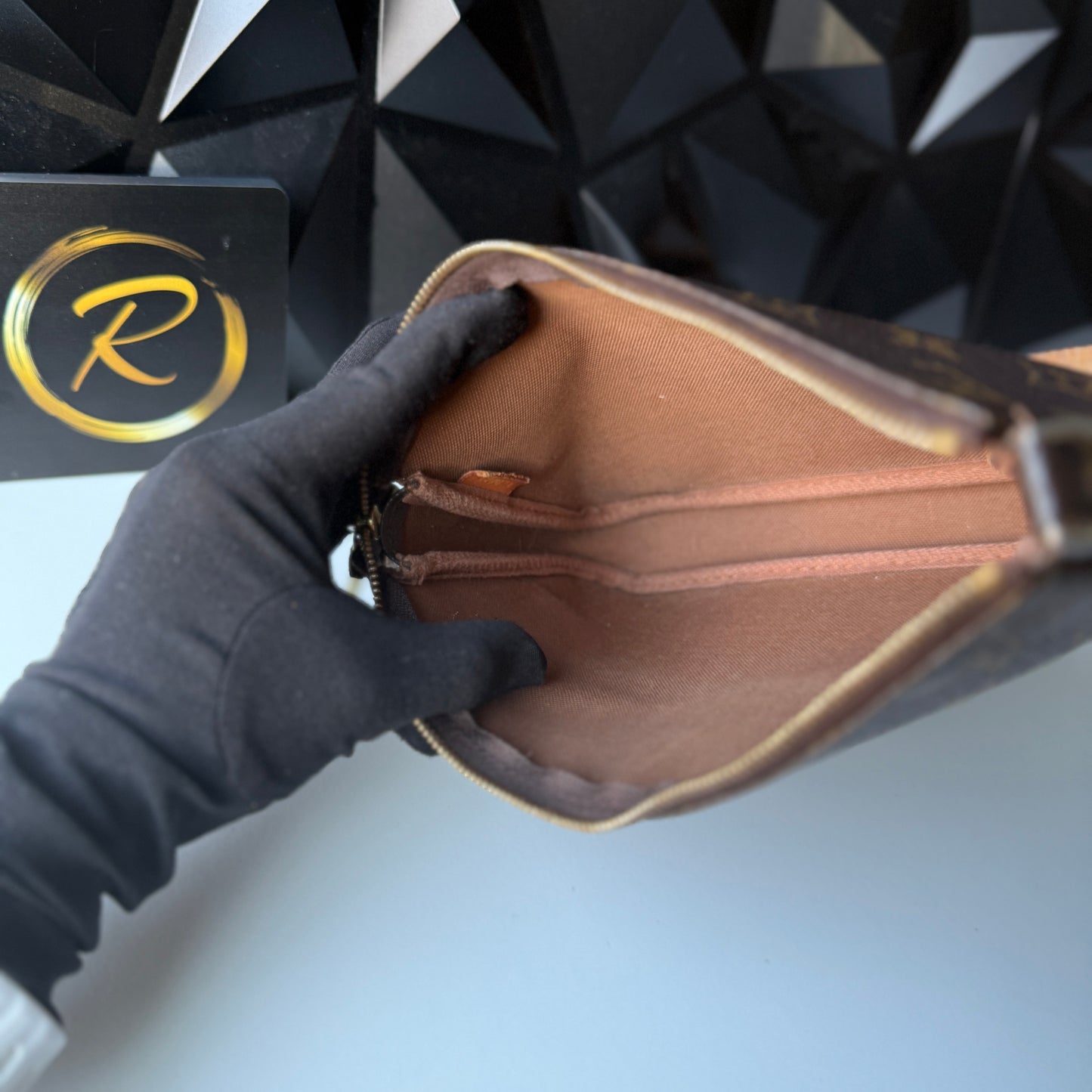 Louis Vuitton Pochette Accessoires