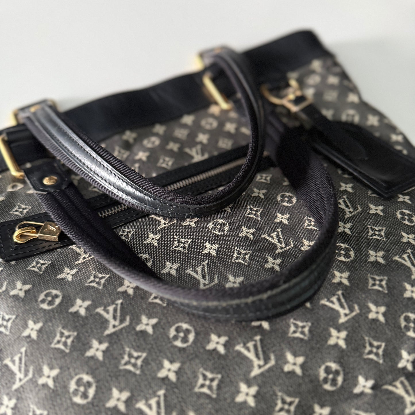 Louis Vuitton Minilin Tote