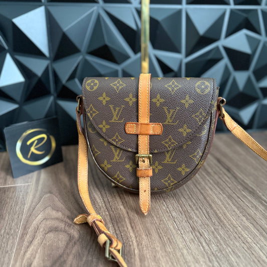 Louis Vuitton Chantilly PM