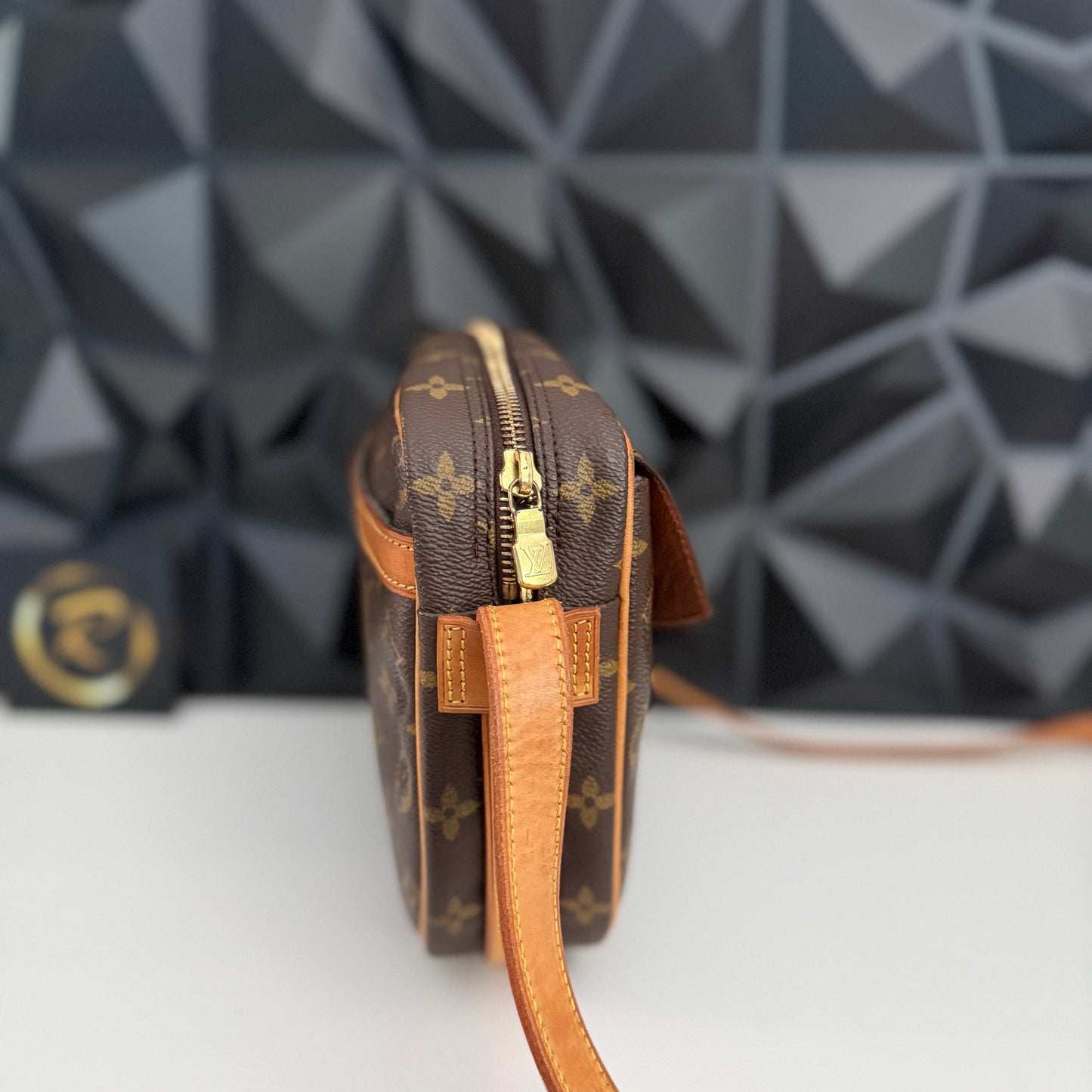Louis Vuitton Jeune Fille MM