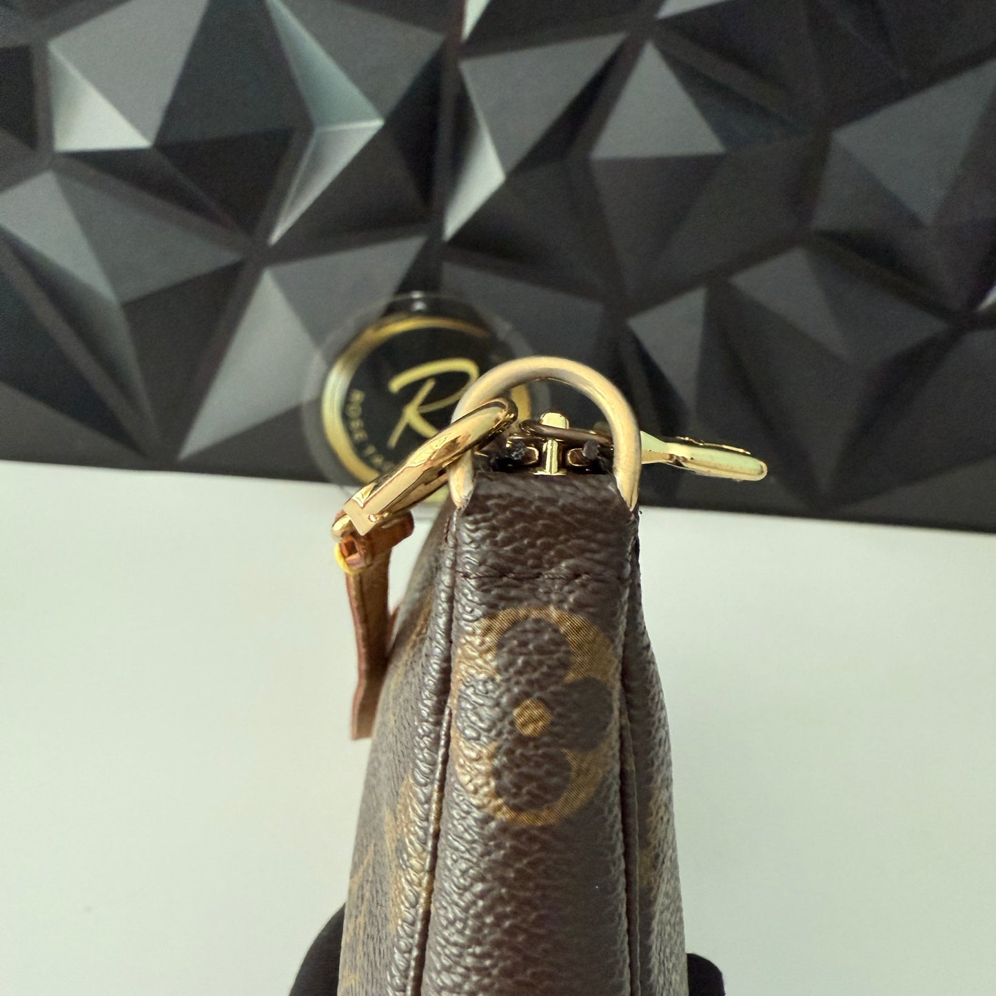 Louis Vuitton Pochette Accessoires