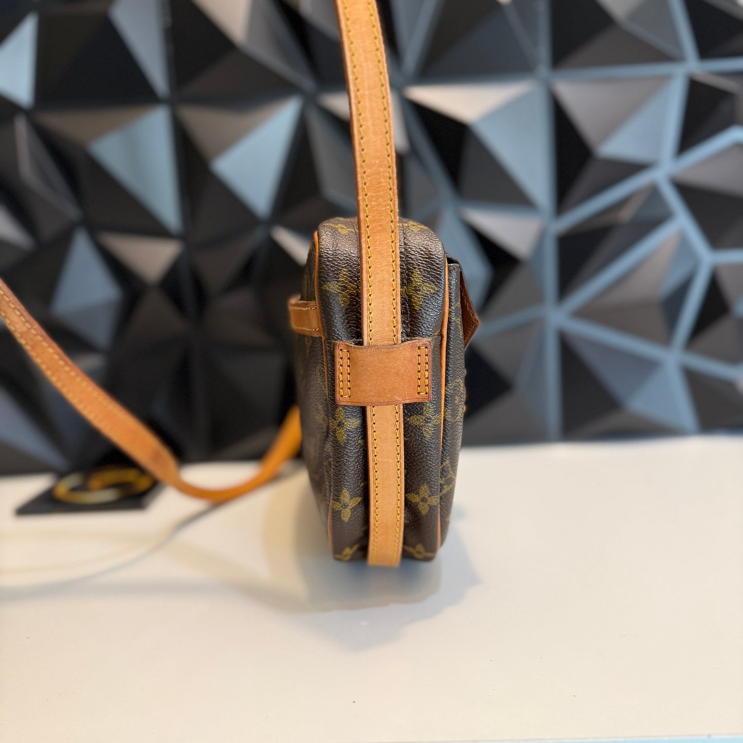 Louis Vuitton Jeune Fille MM MI873