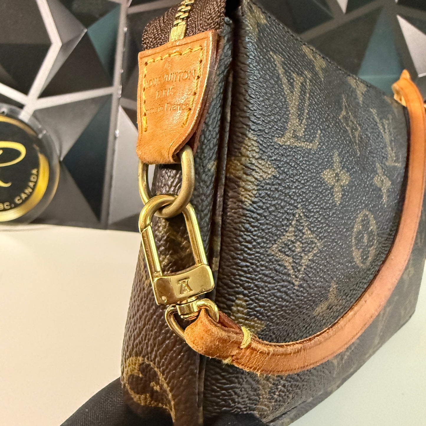 Louis Vuitton Pochette Accessoires