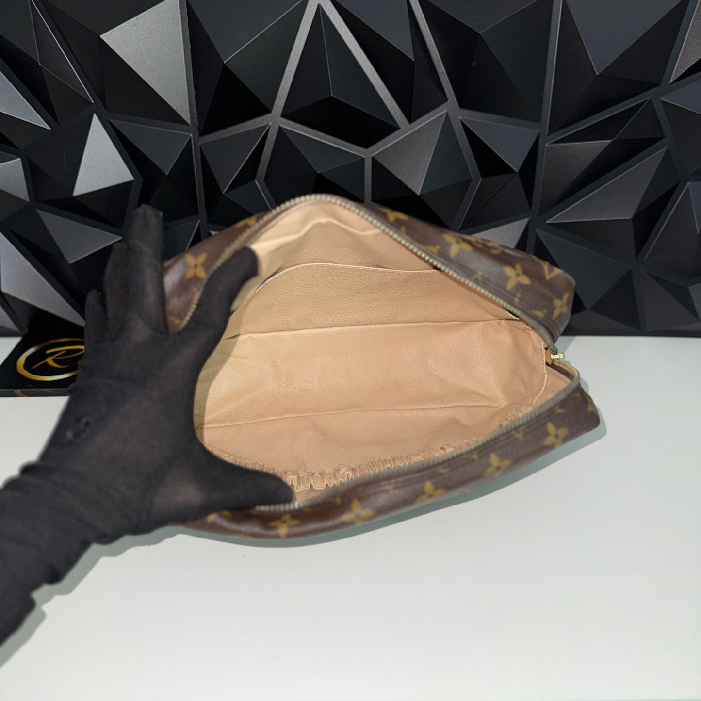 Louis Vuitton Trousse 28