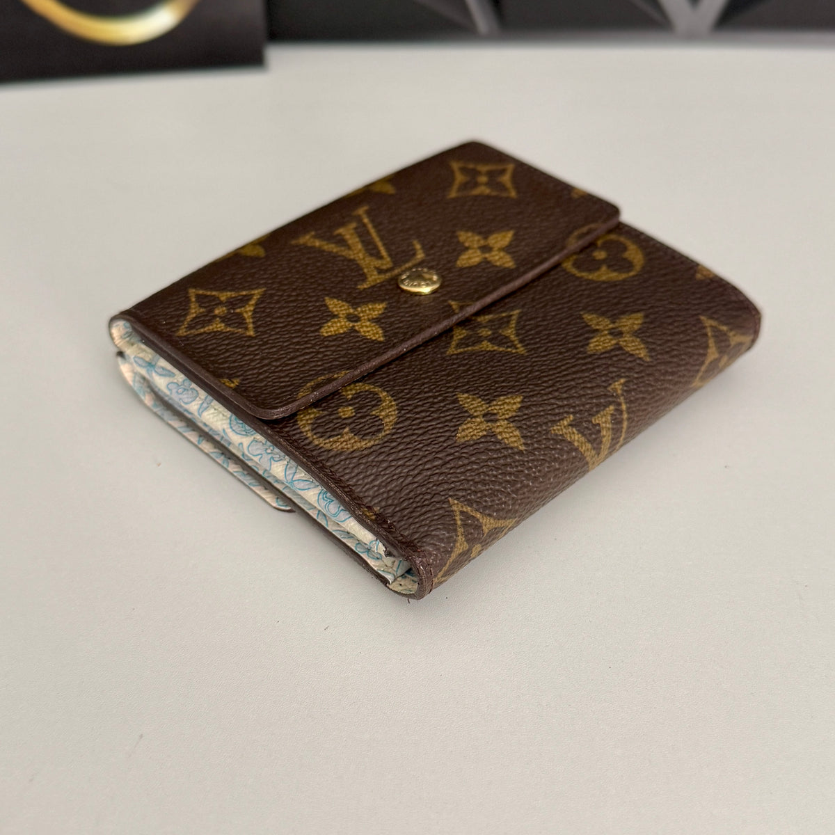 Limited Edition Louis Vuitton Fleuri Collection Elise Compact Wallet