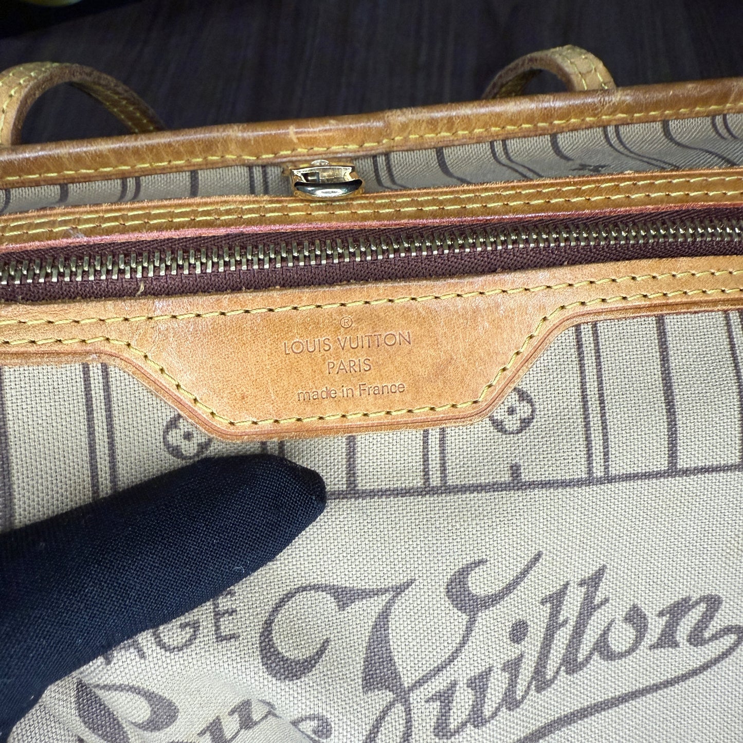 Louis Vuitton Neverfull PM