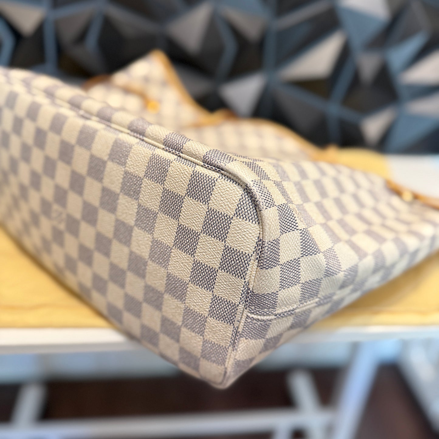 Louis Vuitton Neverfull MM Damier Azur