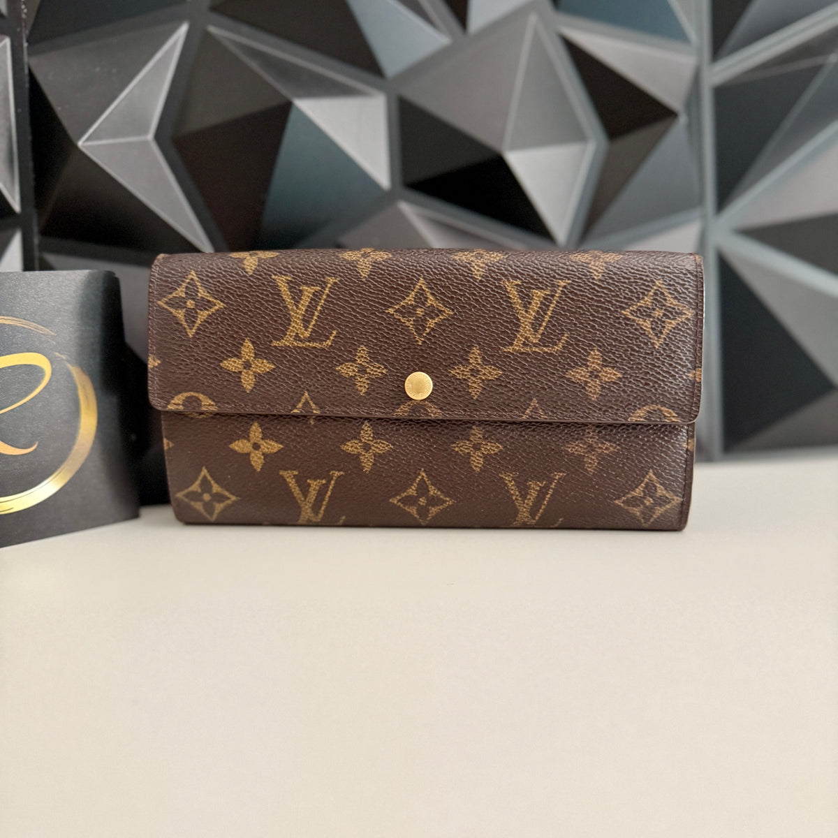 Louis Vuitton Sarah Wallet TH0045