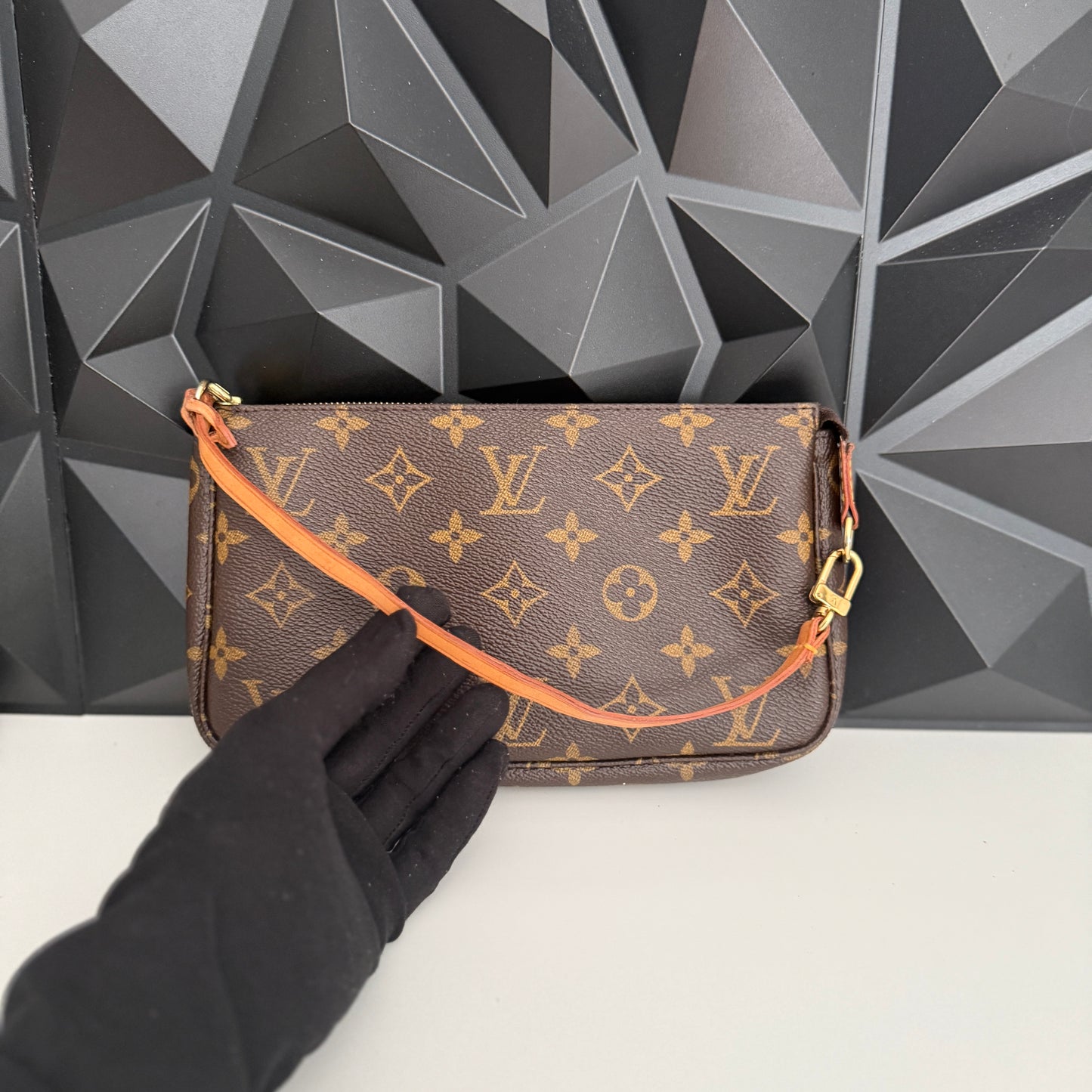 Louis Vuitton Pochette Accessoires