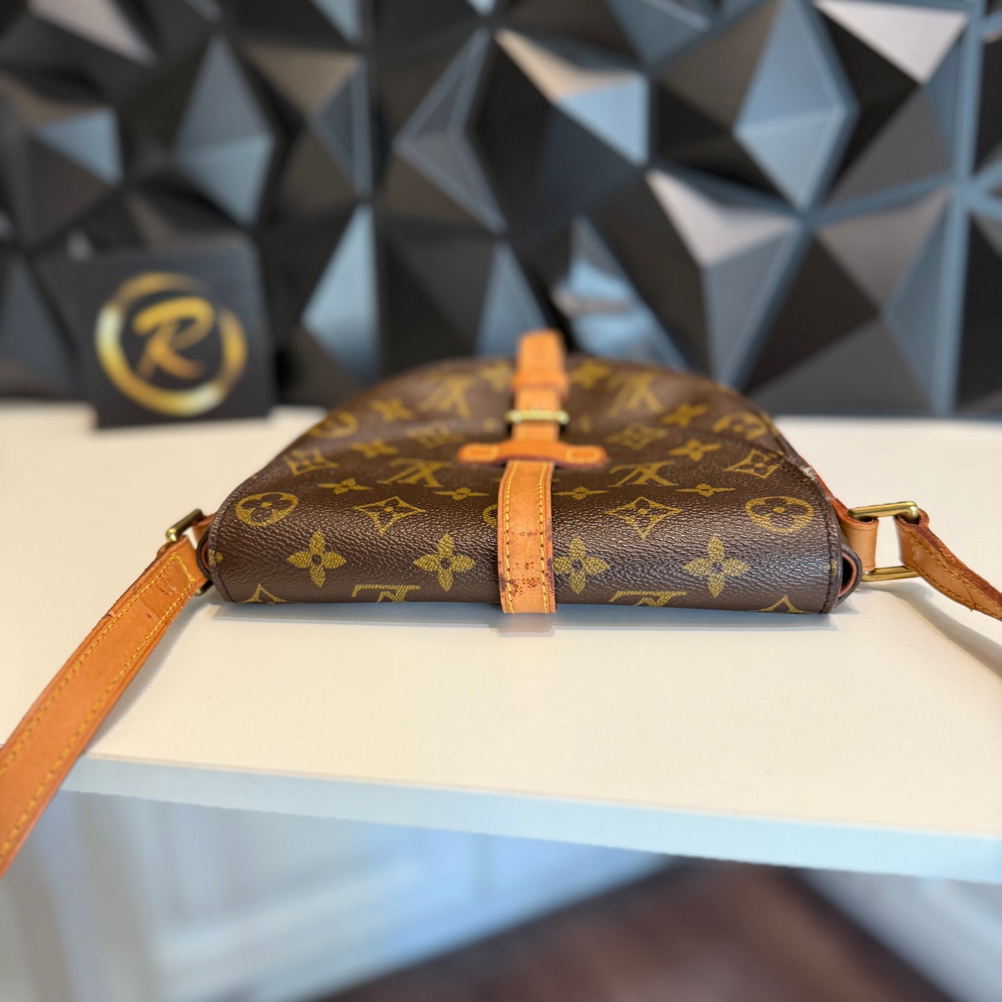 Louis Vuitton Chantilly PM