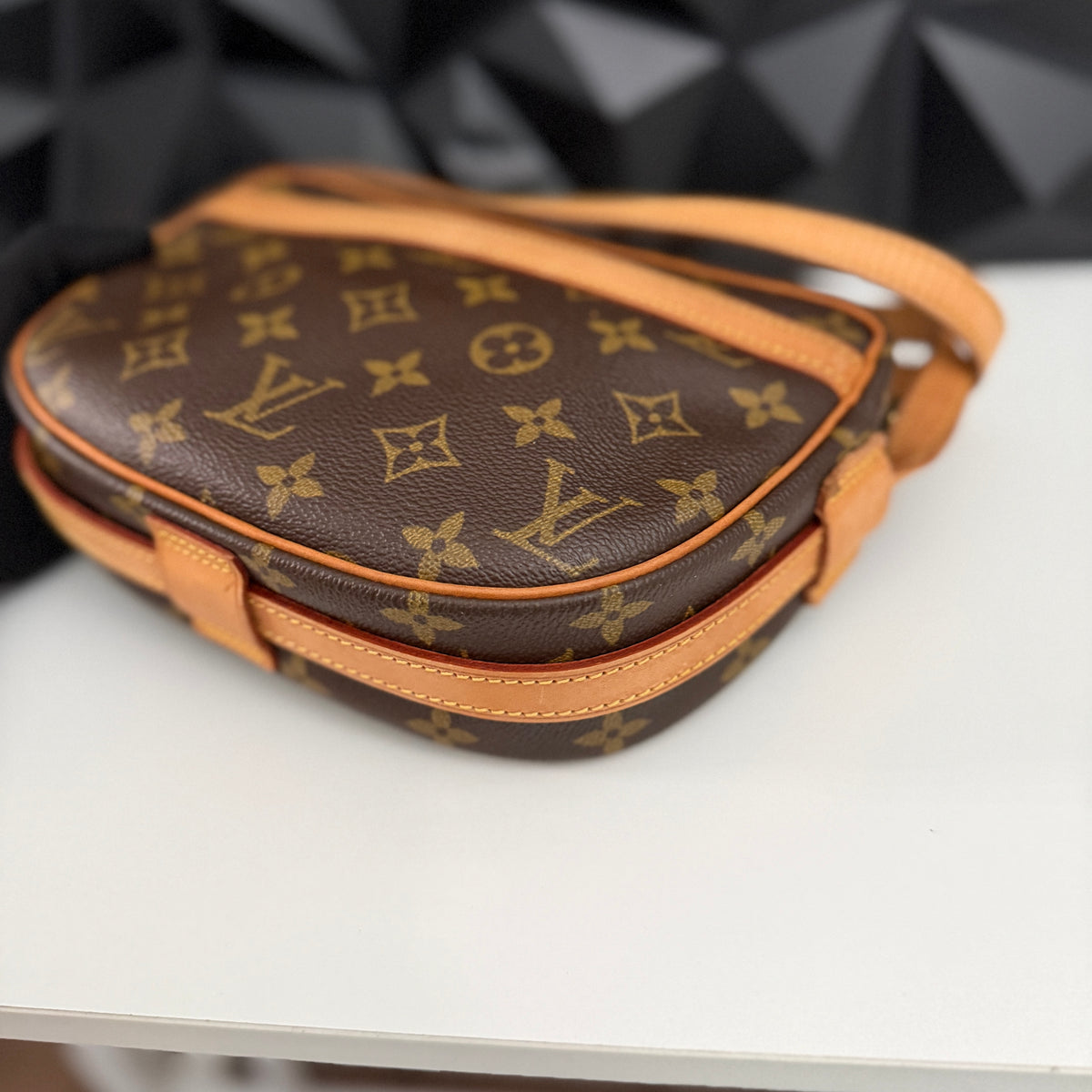 Louis Vuitton Jeune Fille PM