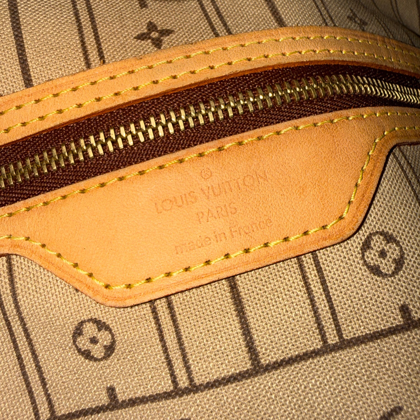 Louis Vuitton Neverfull MM