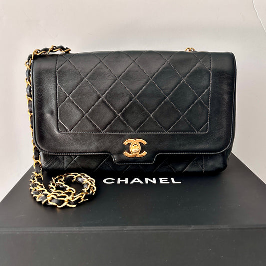 Chanel Vintage Diana – Lambskin, Medium Black 24K GHW