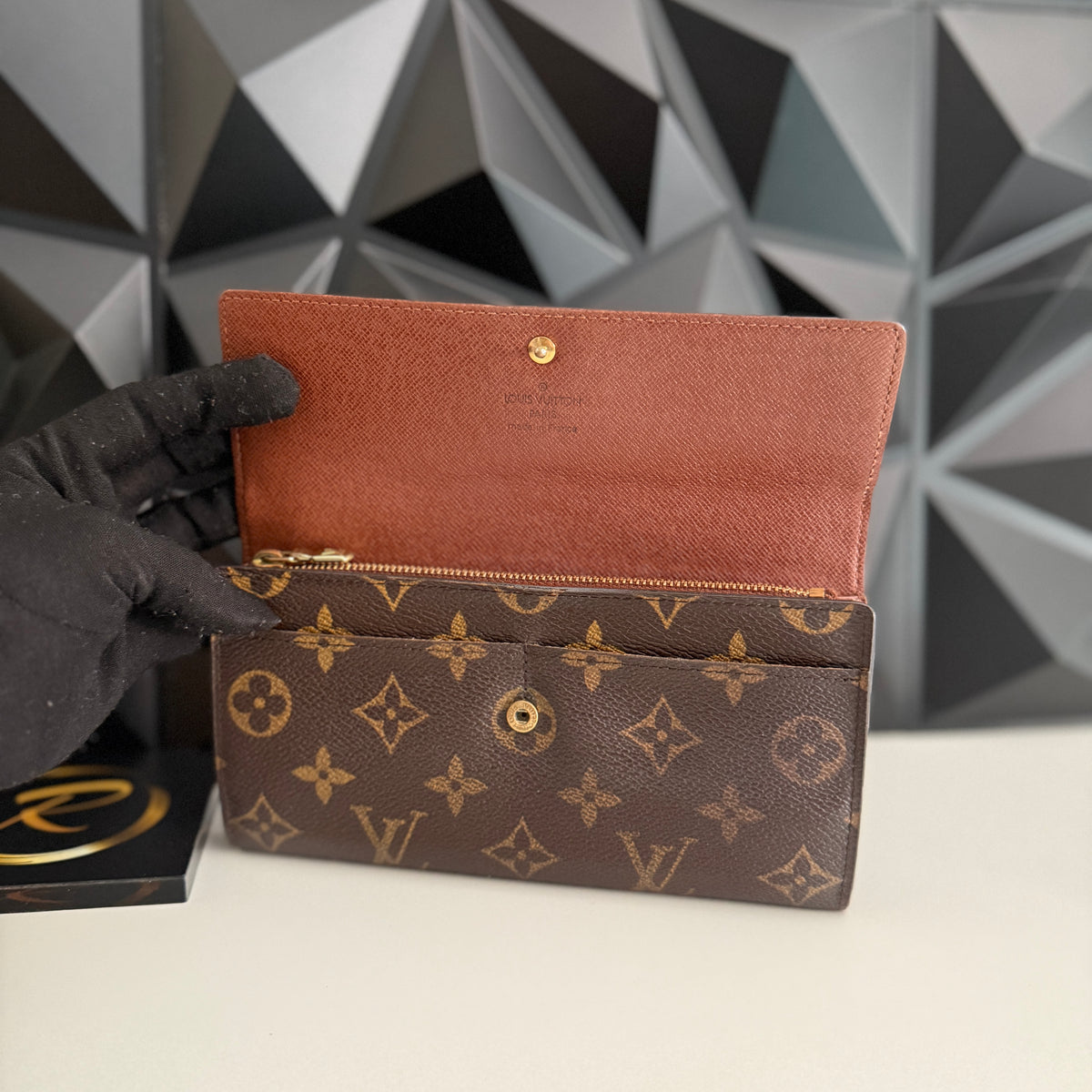 Louis Vuitton Sarah Wallet TH0045