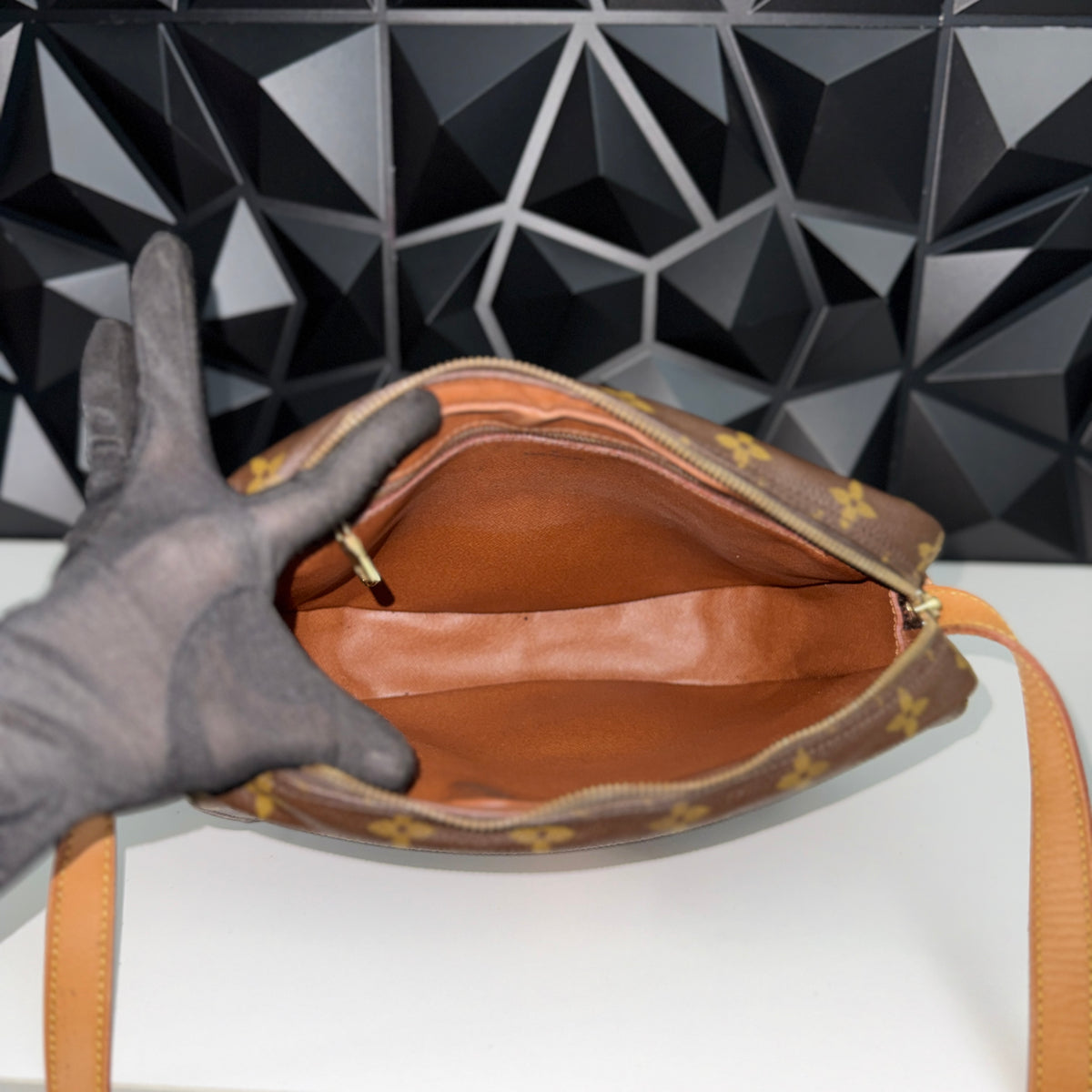 Louis Vuitton Jeune Fille GM