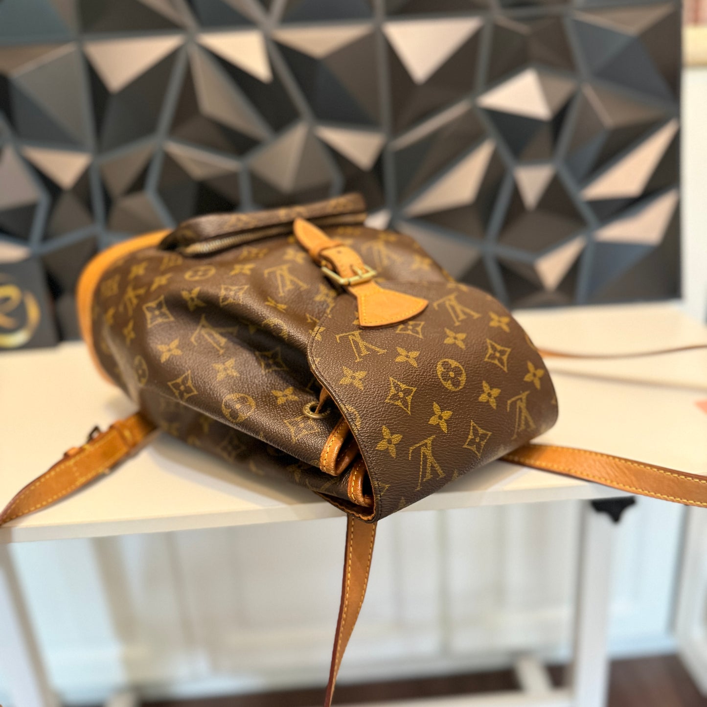 Louis Vuitton Montsouris PM