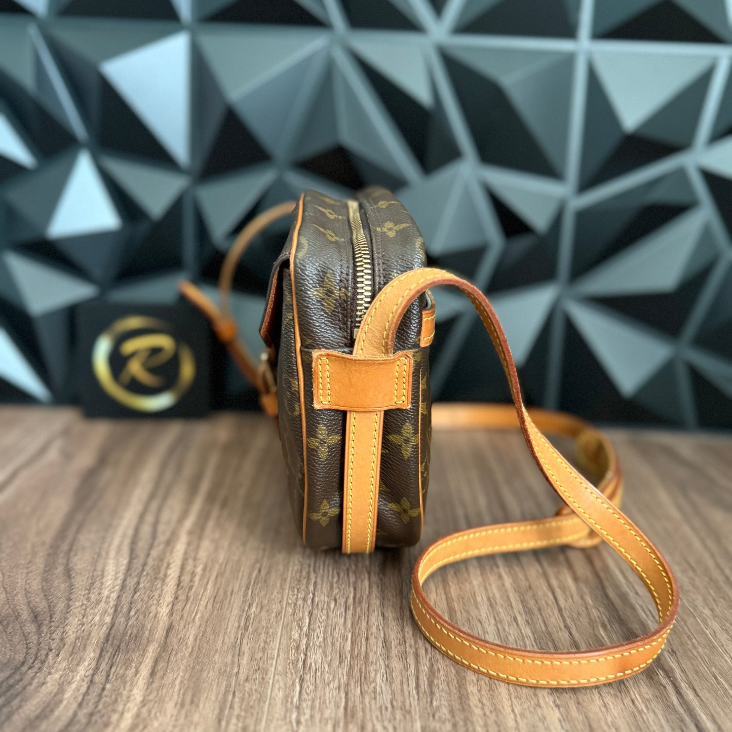 Louis Vuitton Jeune Fille MM