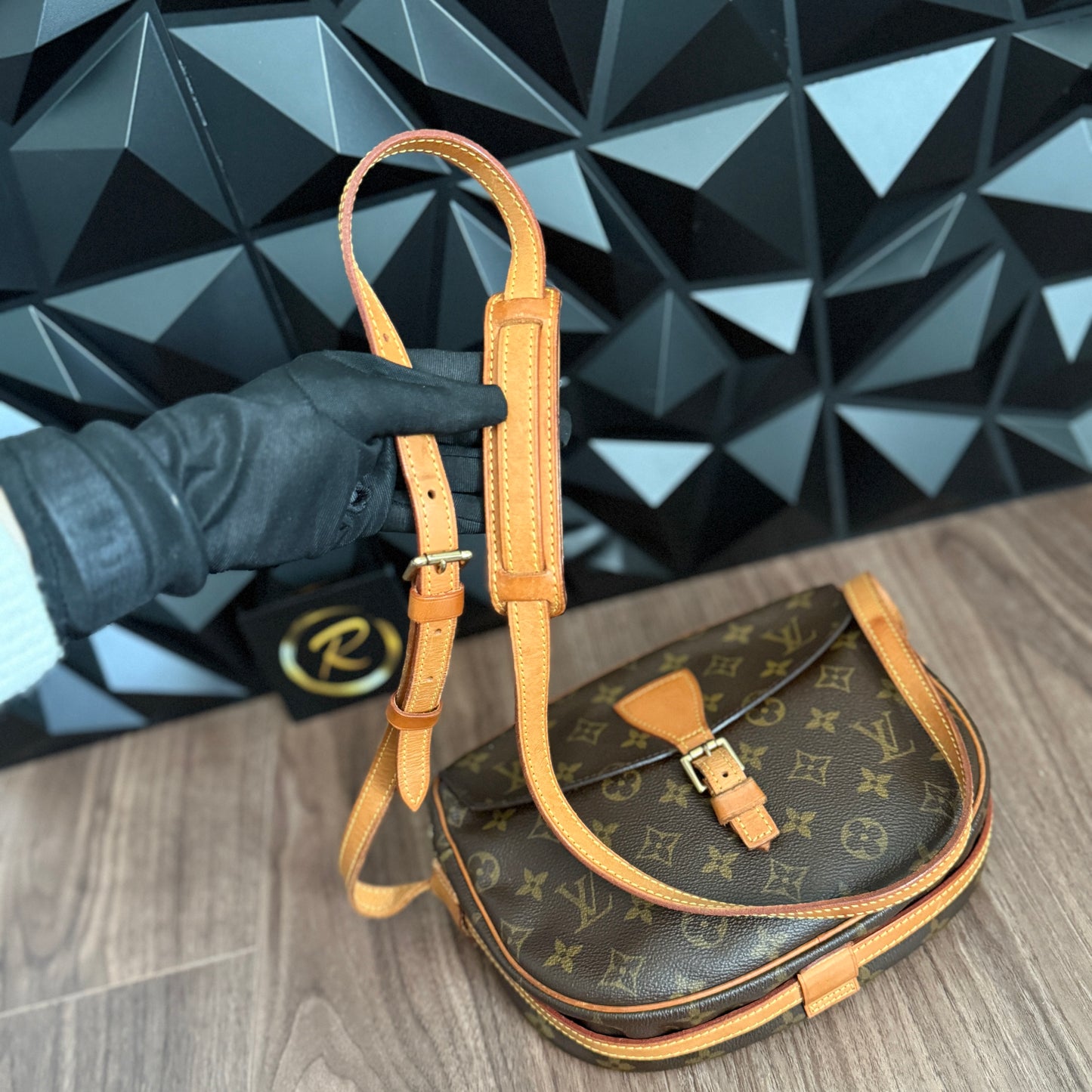 Louis Vuitton Jeune Fille MM