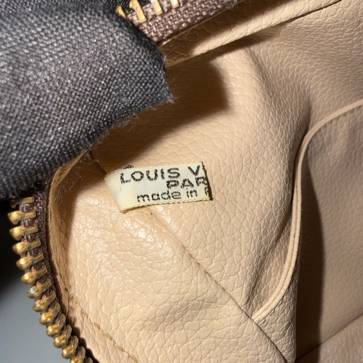 Louis Vuitton Trousse 28
