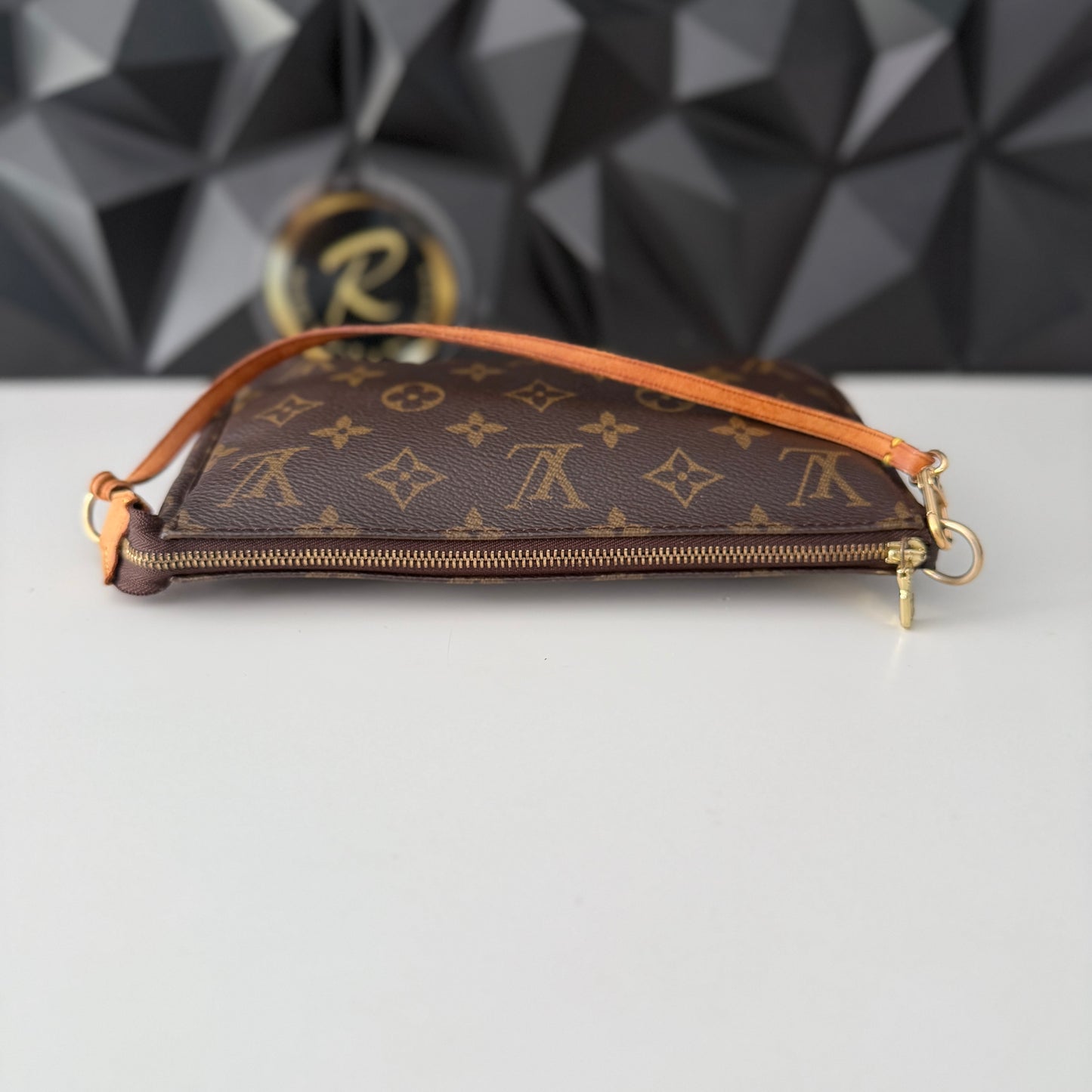 Louis Vuitton Pochette Accessoires