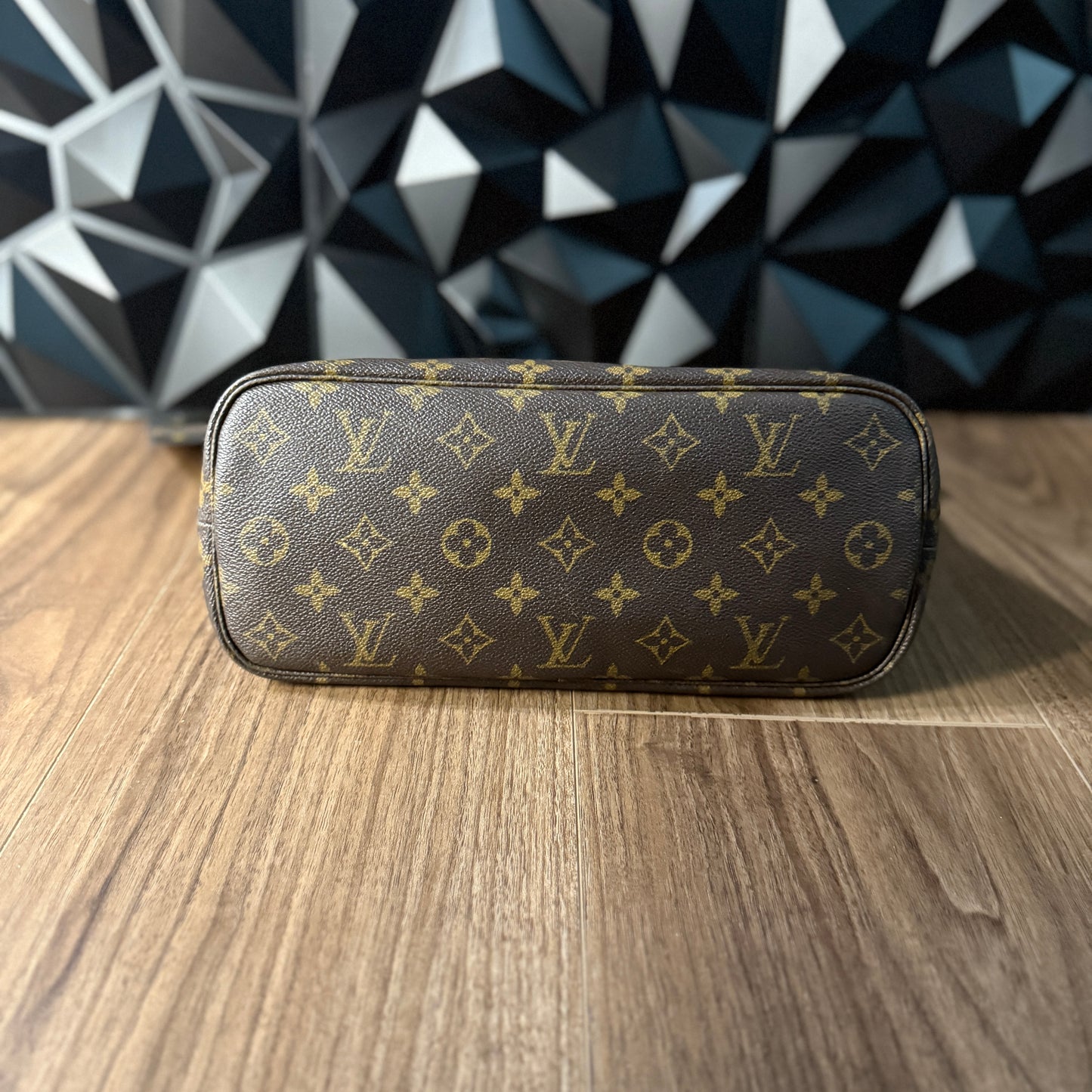 Louis Vuitton Neverfull PM