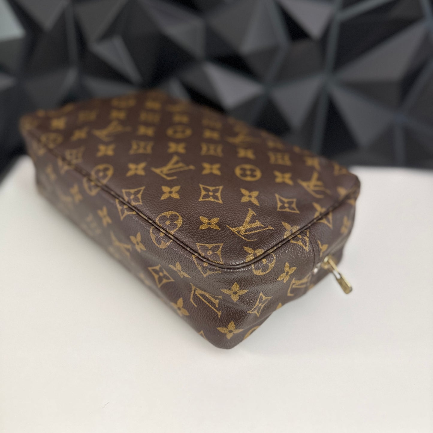 Louis Vuitton Trousse 28