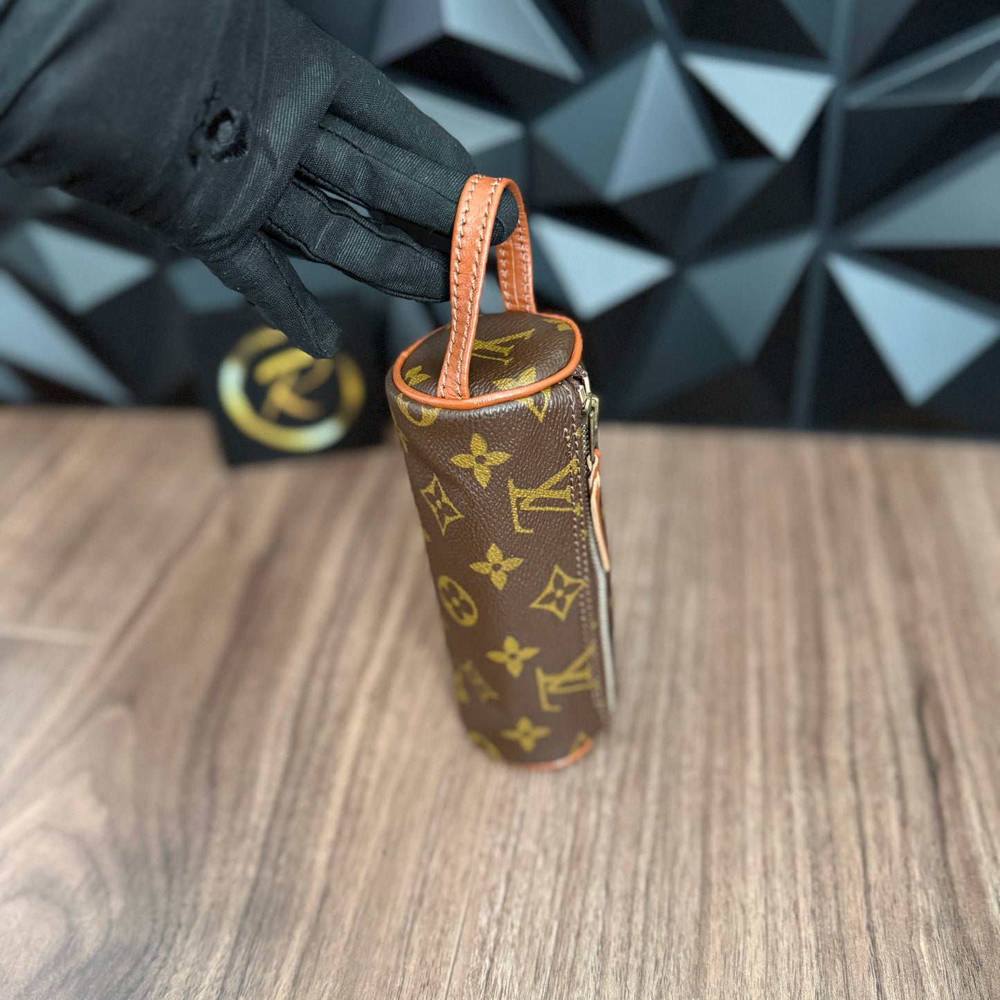 Louis Vuitton Trousse Ronde