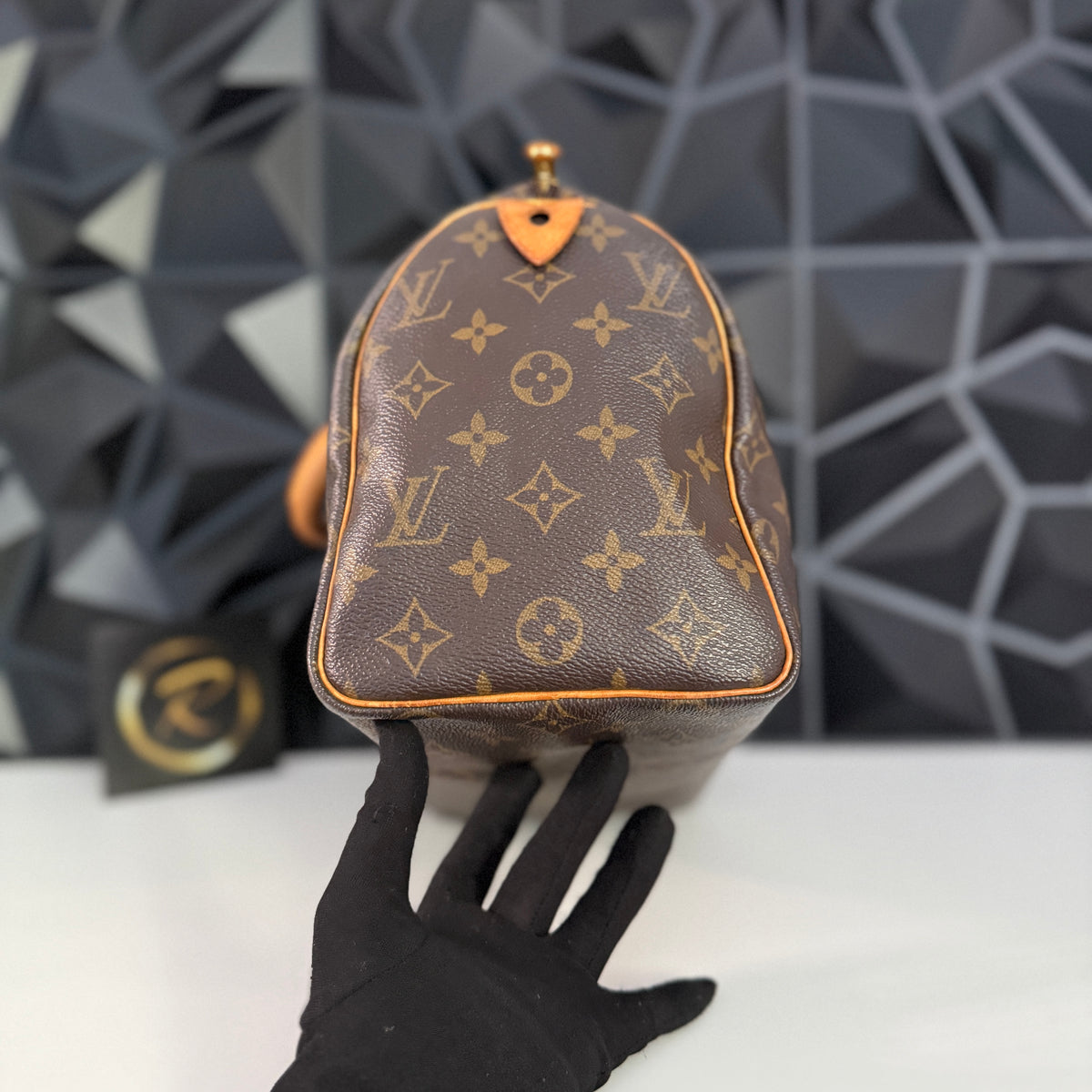 Louis Vuitton Speedy 25