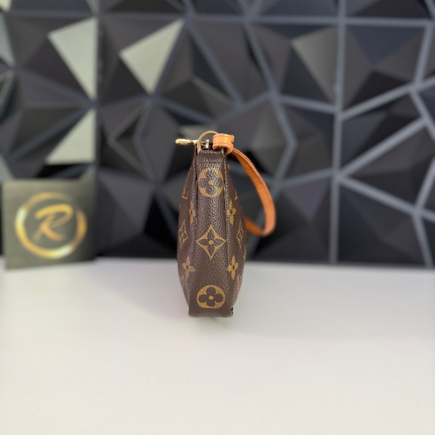 Louis Vuitton Pochette Accessoires
