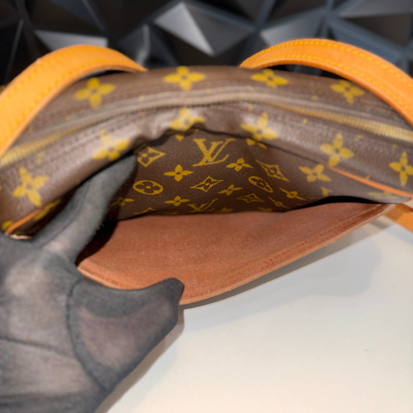 Louis Vuitton Jeune Fille MM MI873