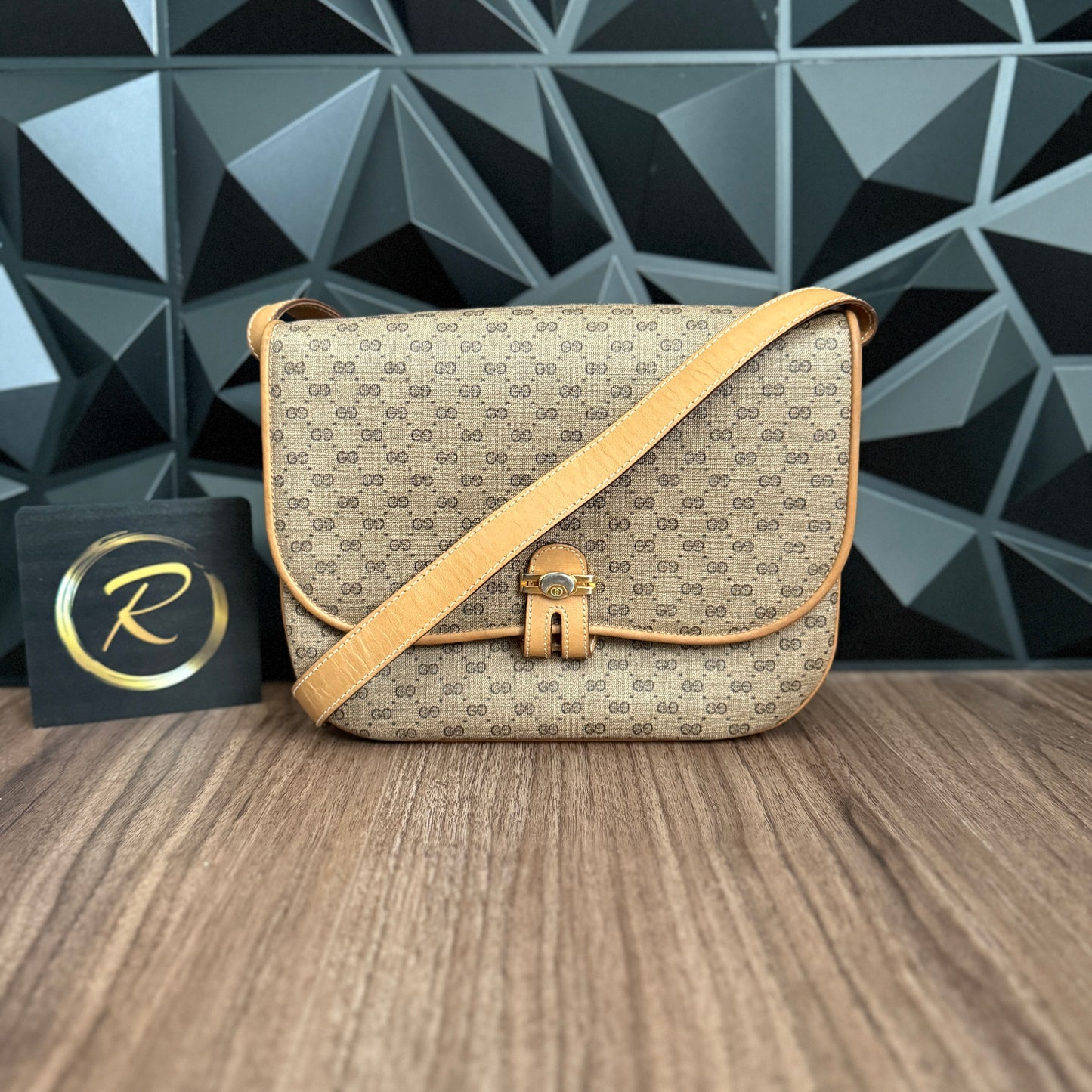 Gucci Vintage Shoulder Bag