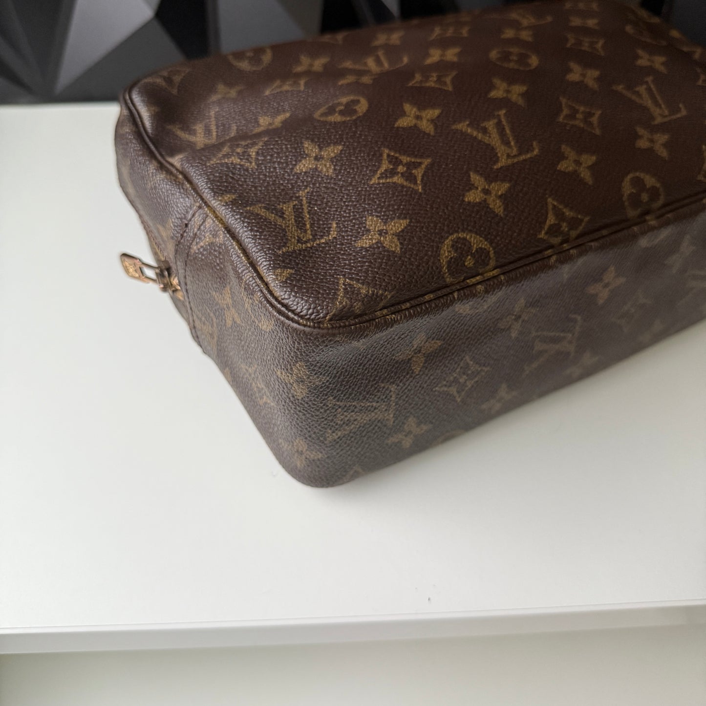 Louis Vuitton Trousse 28