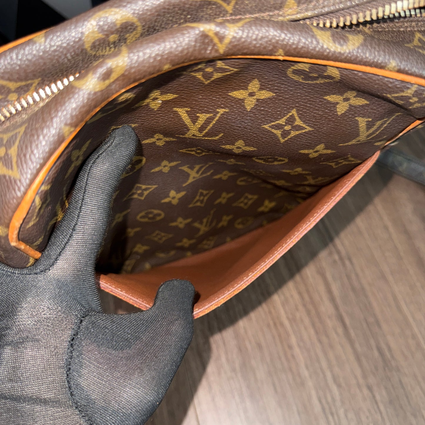 Louis Vuitton Danube GM