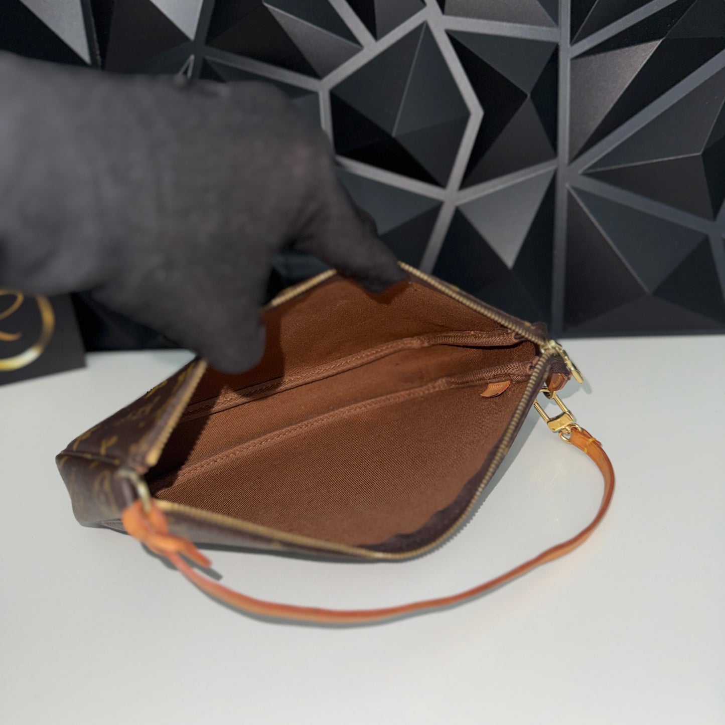 Louis Vuitton Pochette Accessoires